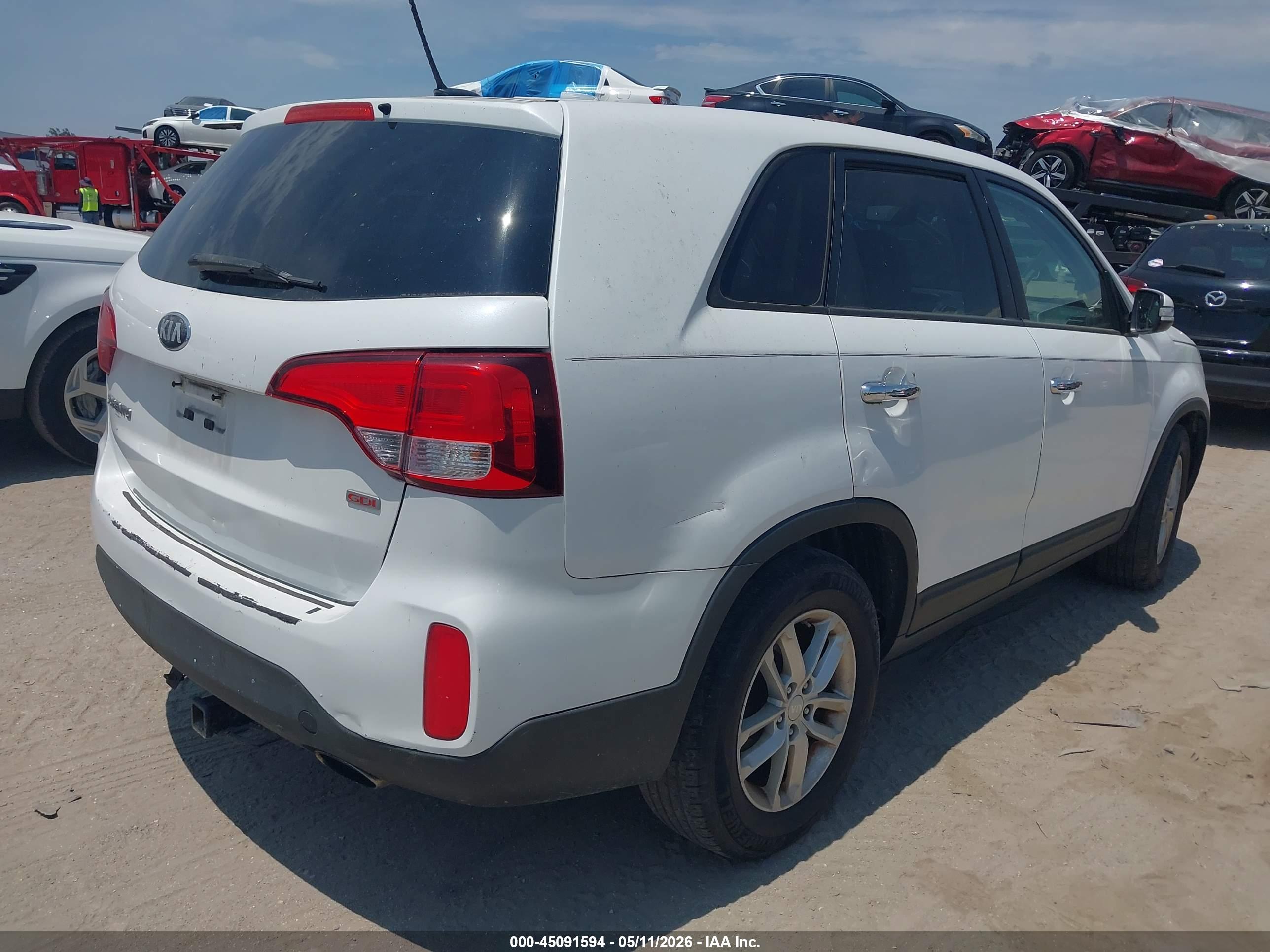 KIA SORENTO image 4