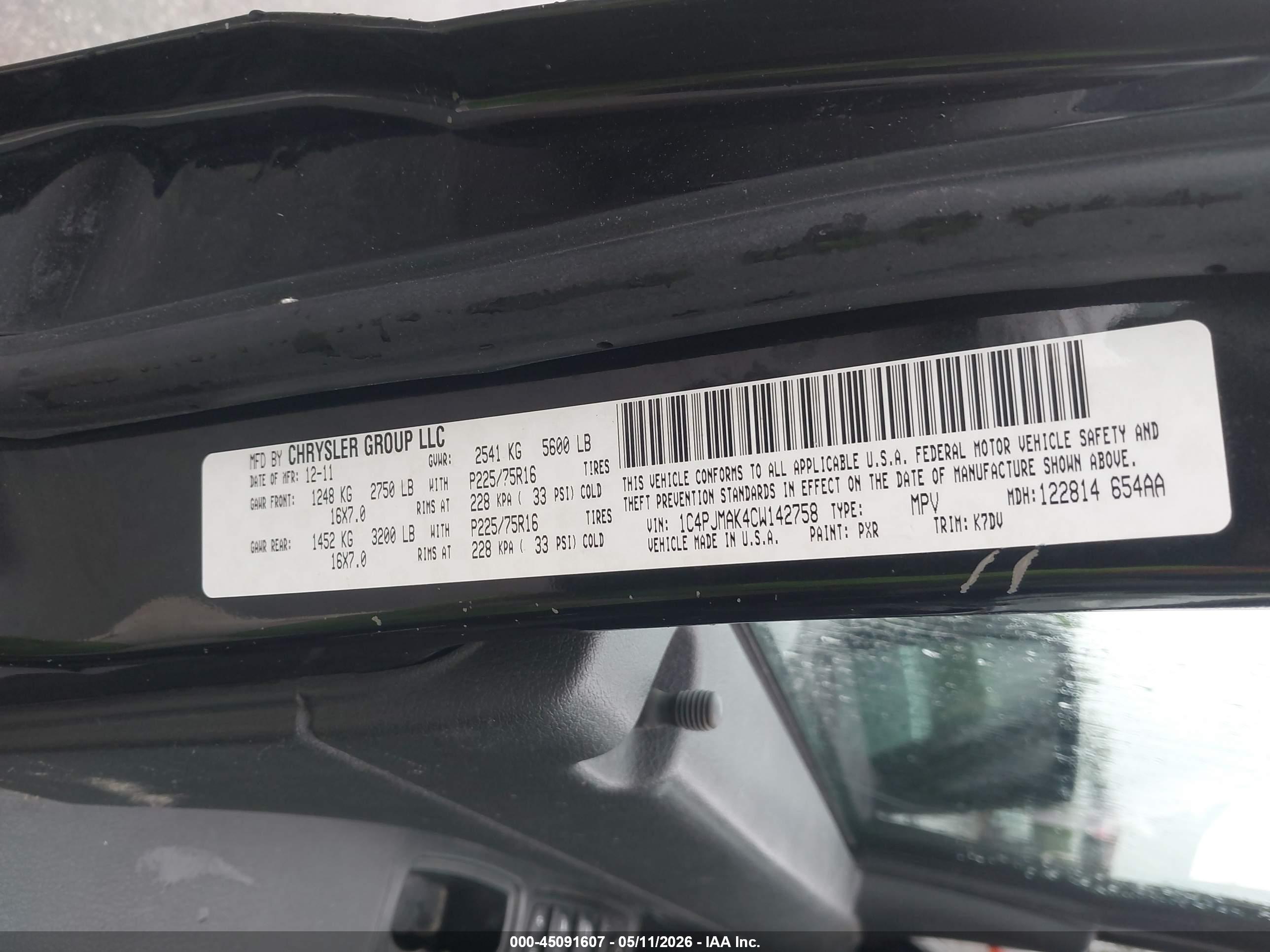 JEEP LIBERTY image 9