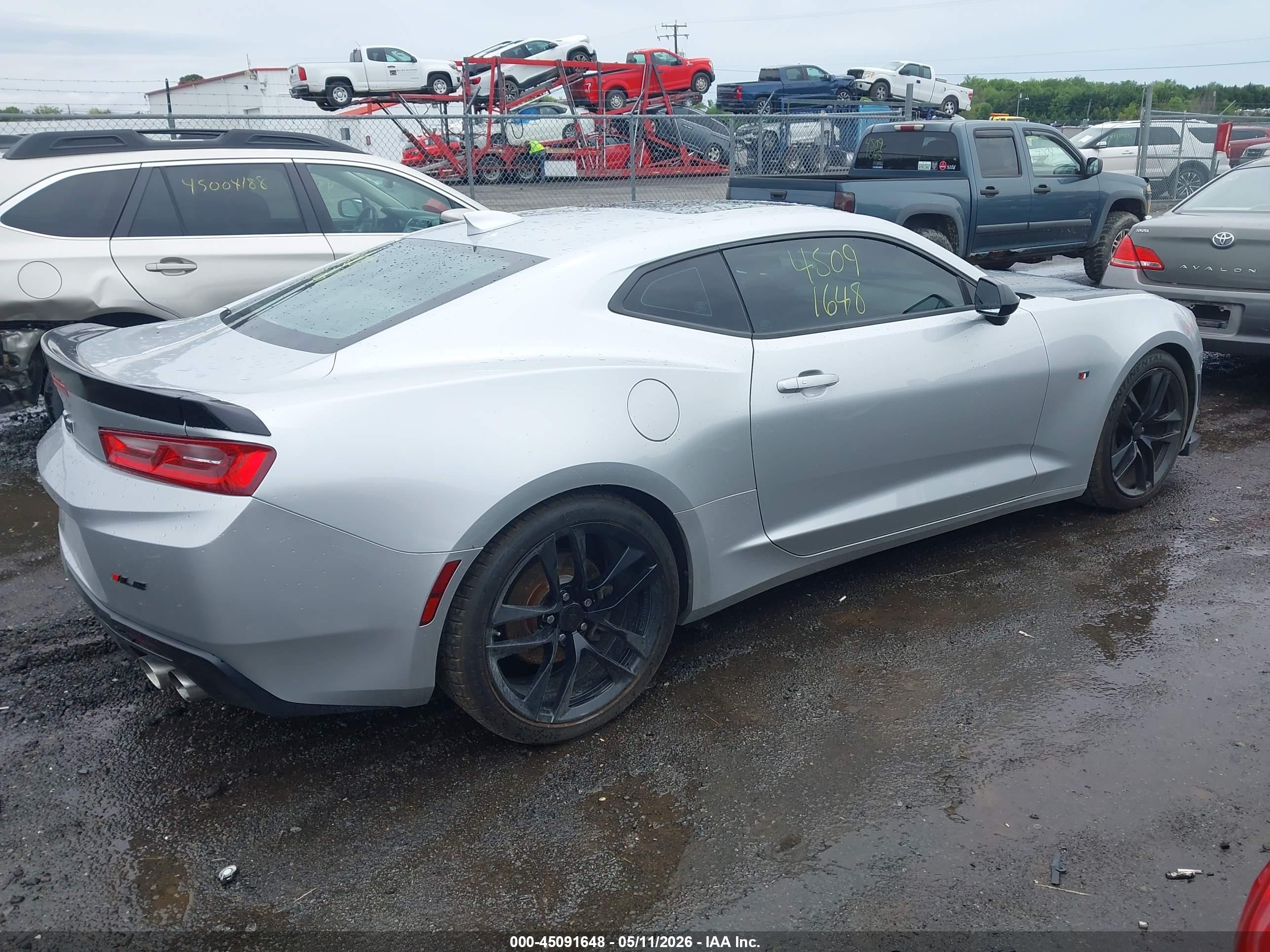 CHEVROLET CAMARO image 4