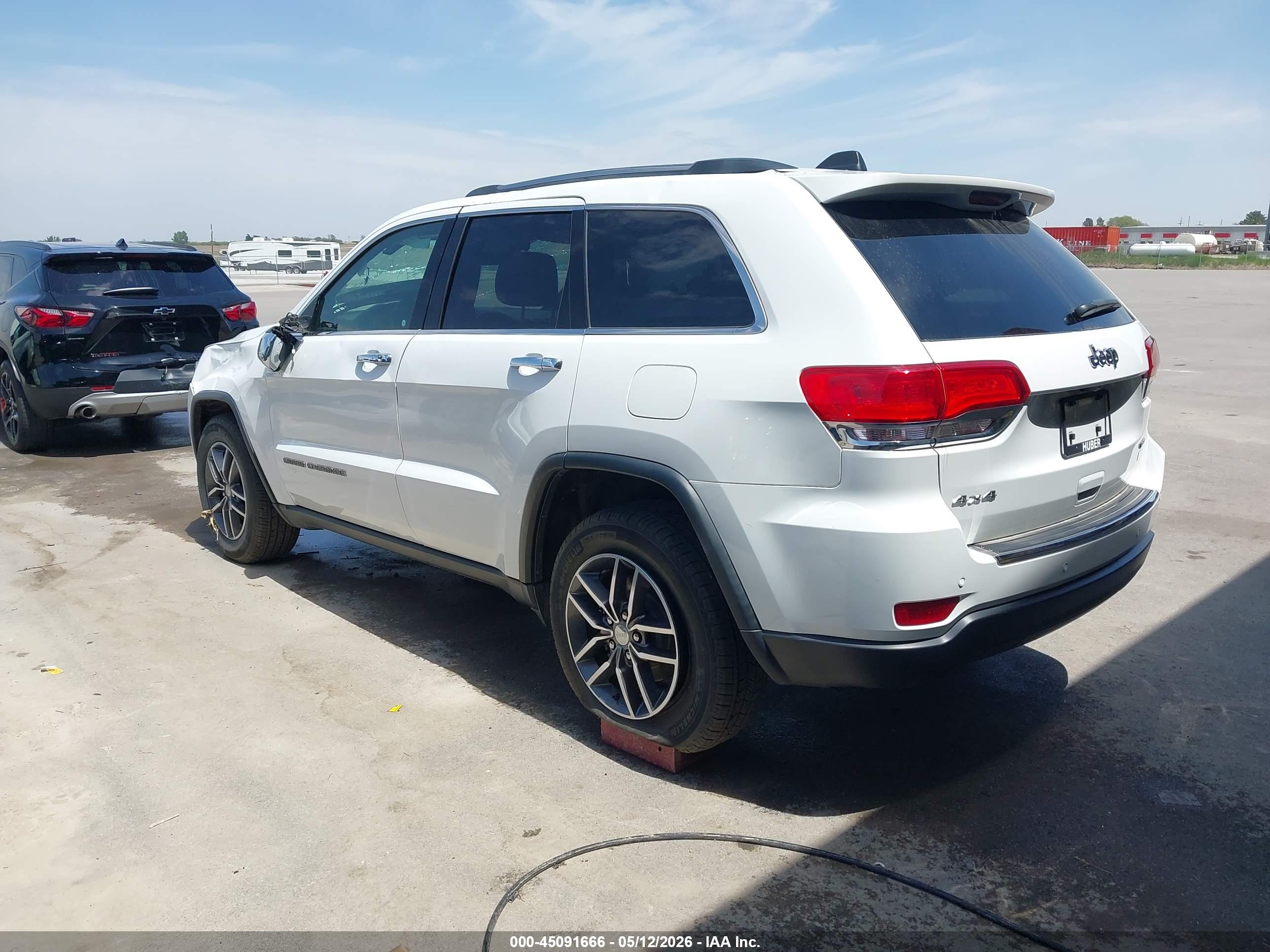 JEEP GRAND image 3