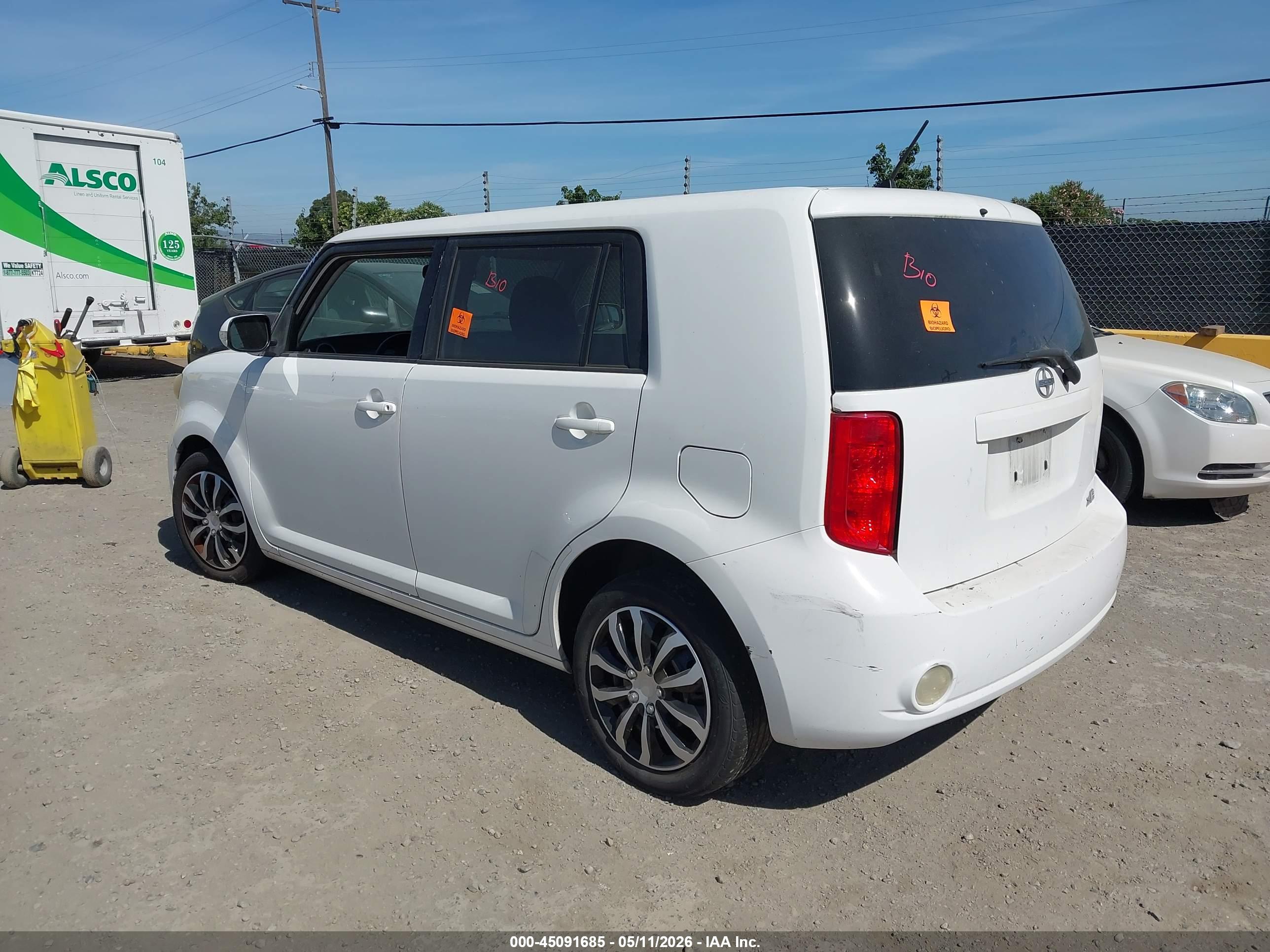 SCION XB image 3