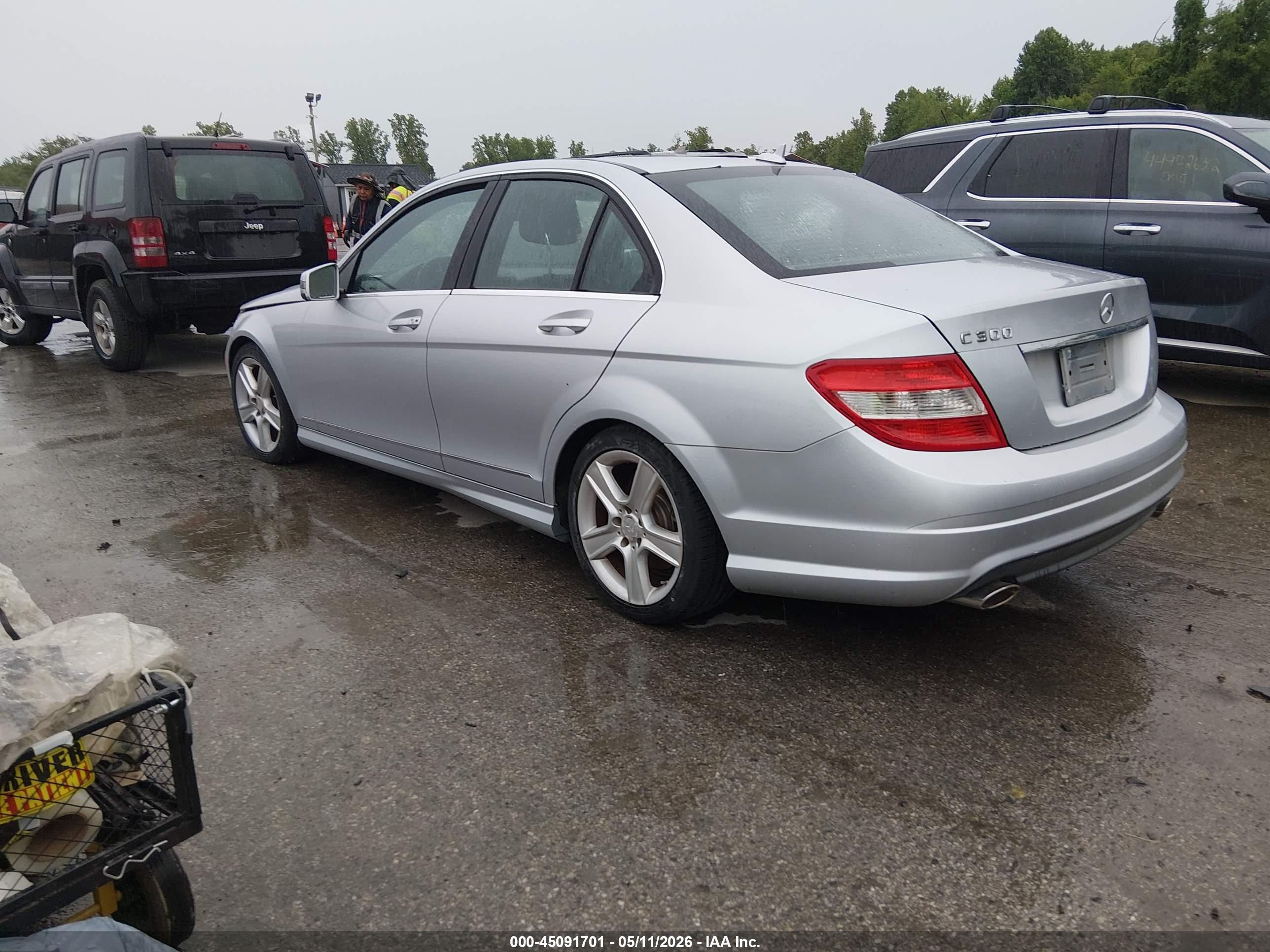 MERCEDES-BENZ C image 3