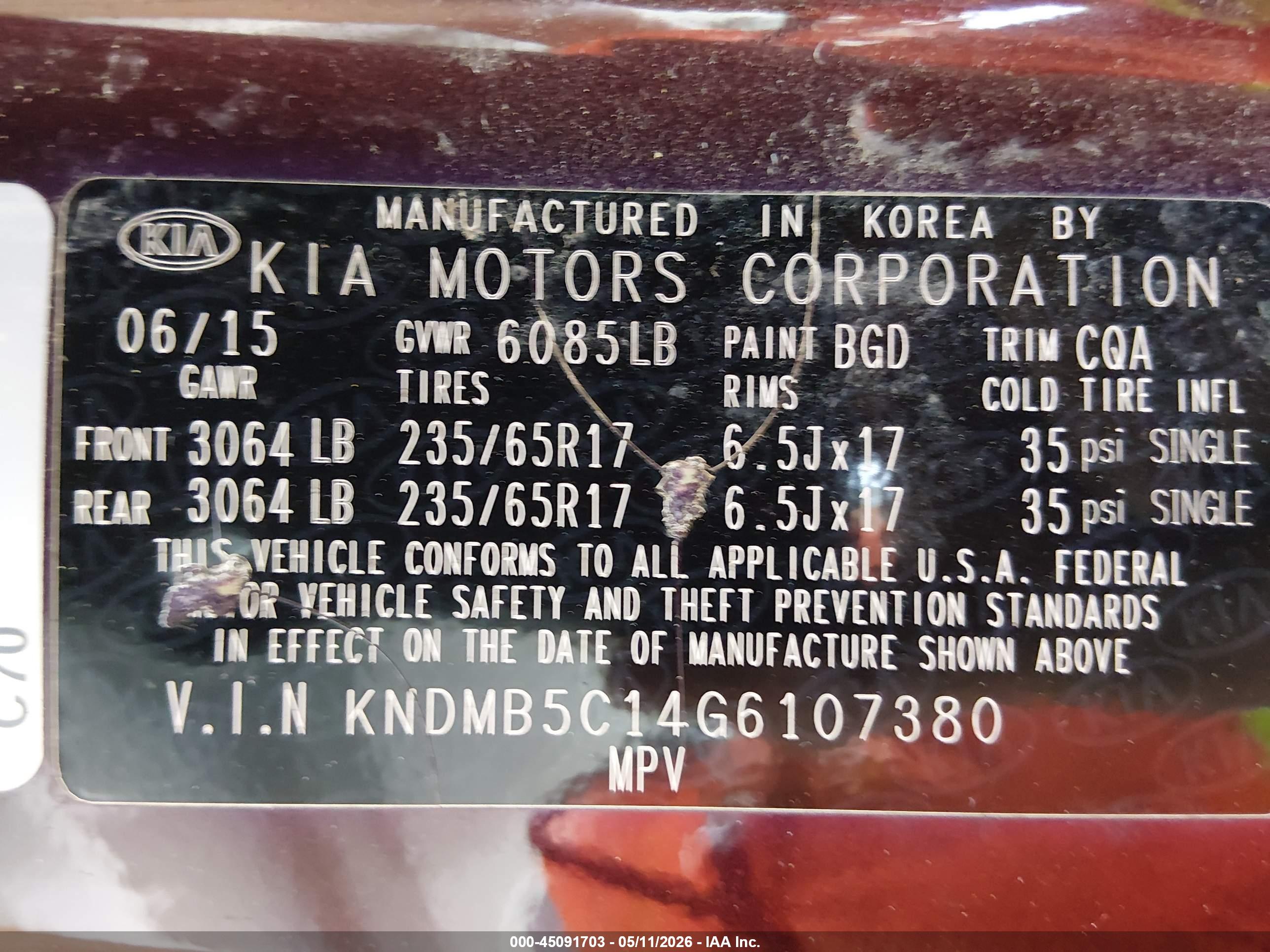 KIA SEDONA image 9