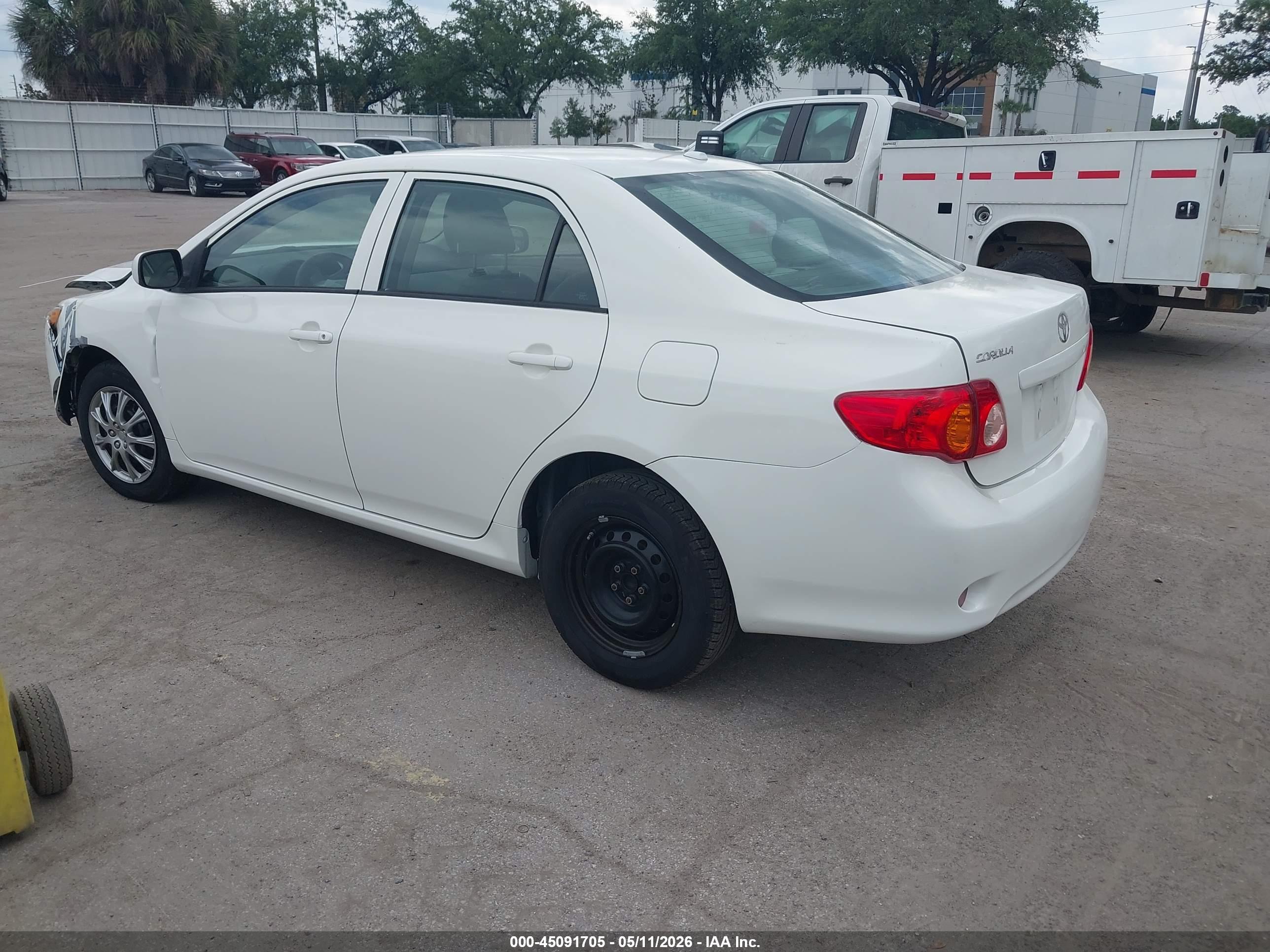 TOYOTA COROLLA image 3