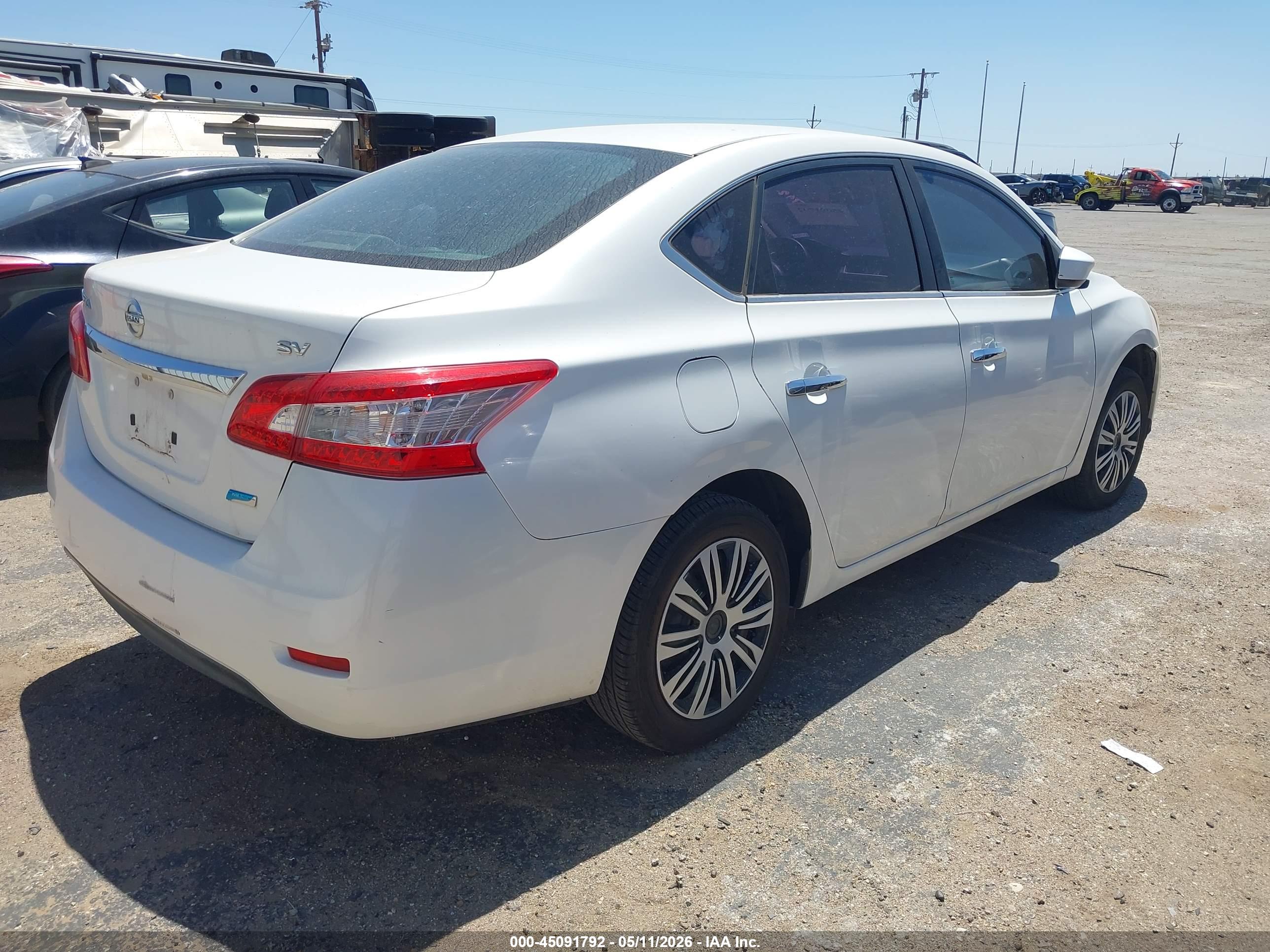NISSAN SENTRA image 4