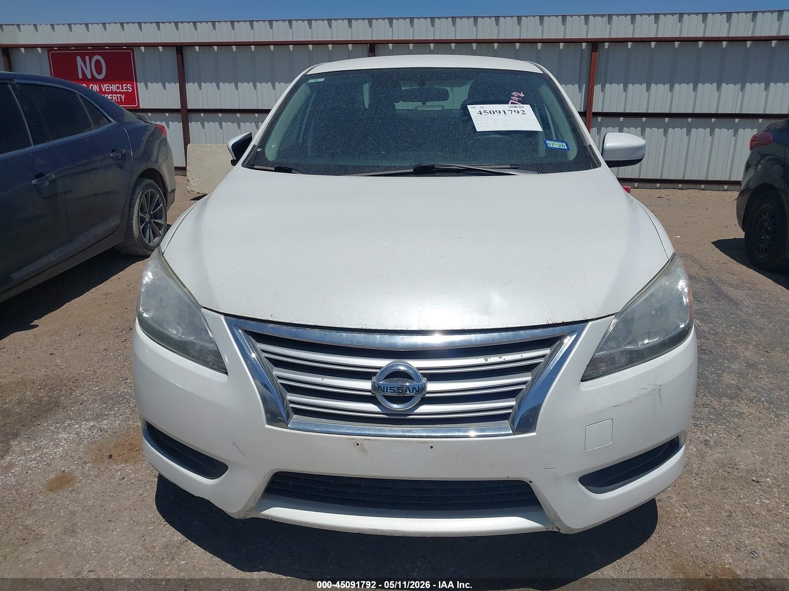 NISSAN SENTRA image 6