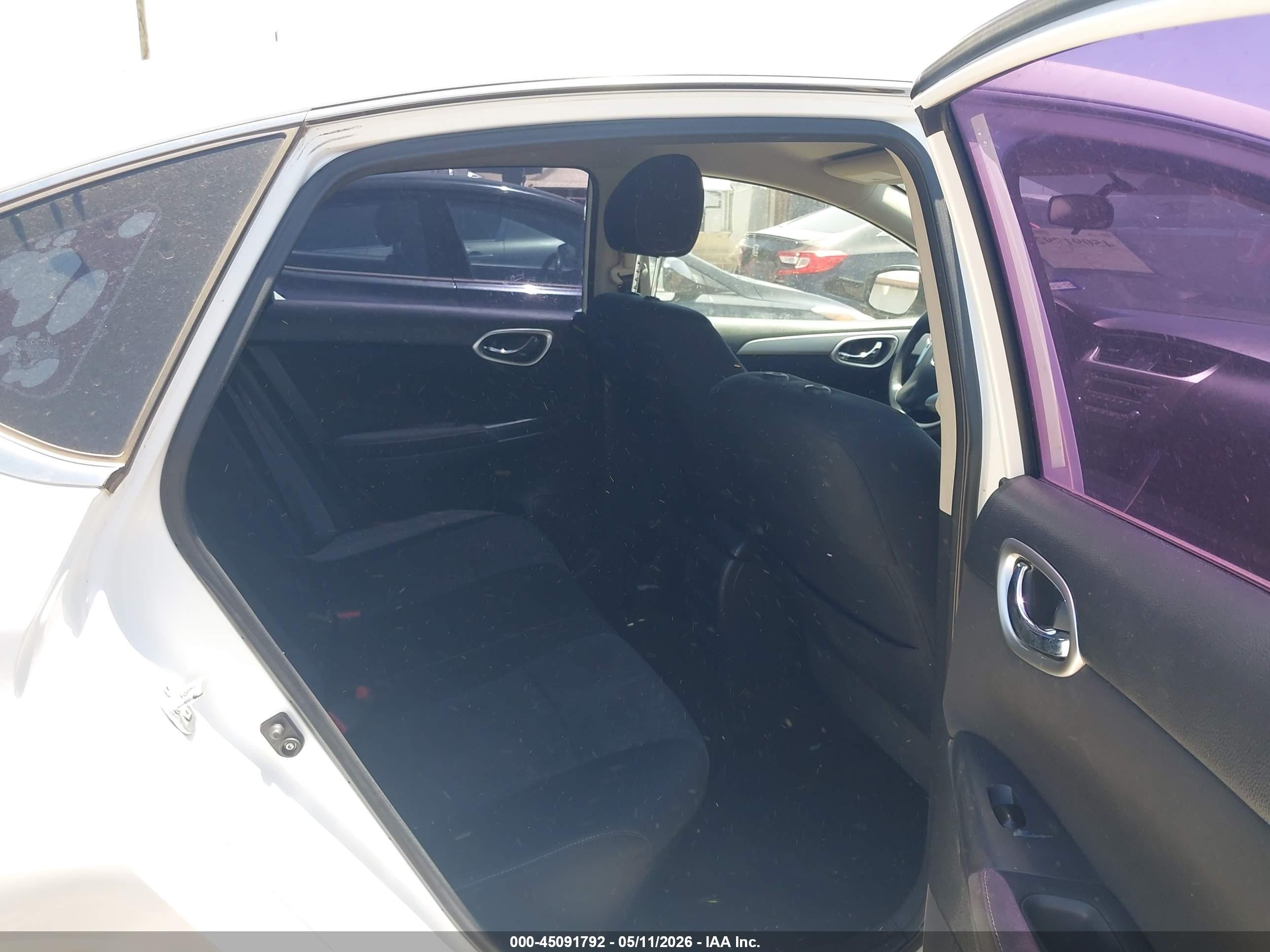 NISSAN SENTRA image 8
