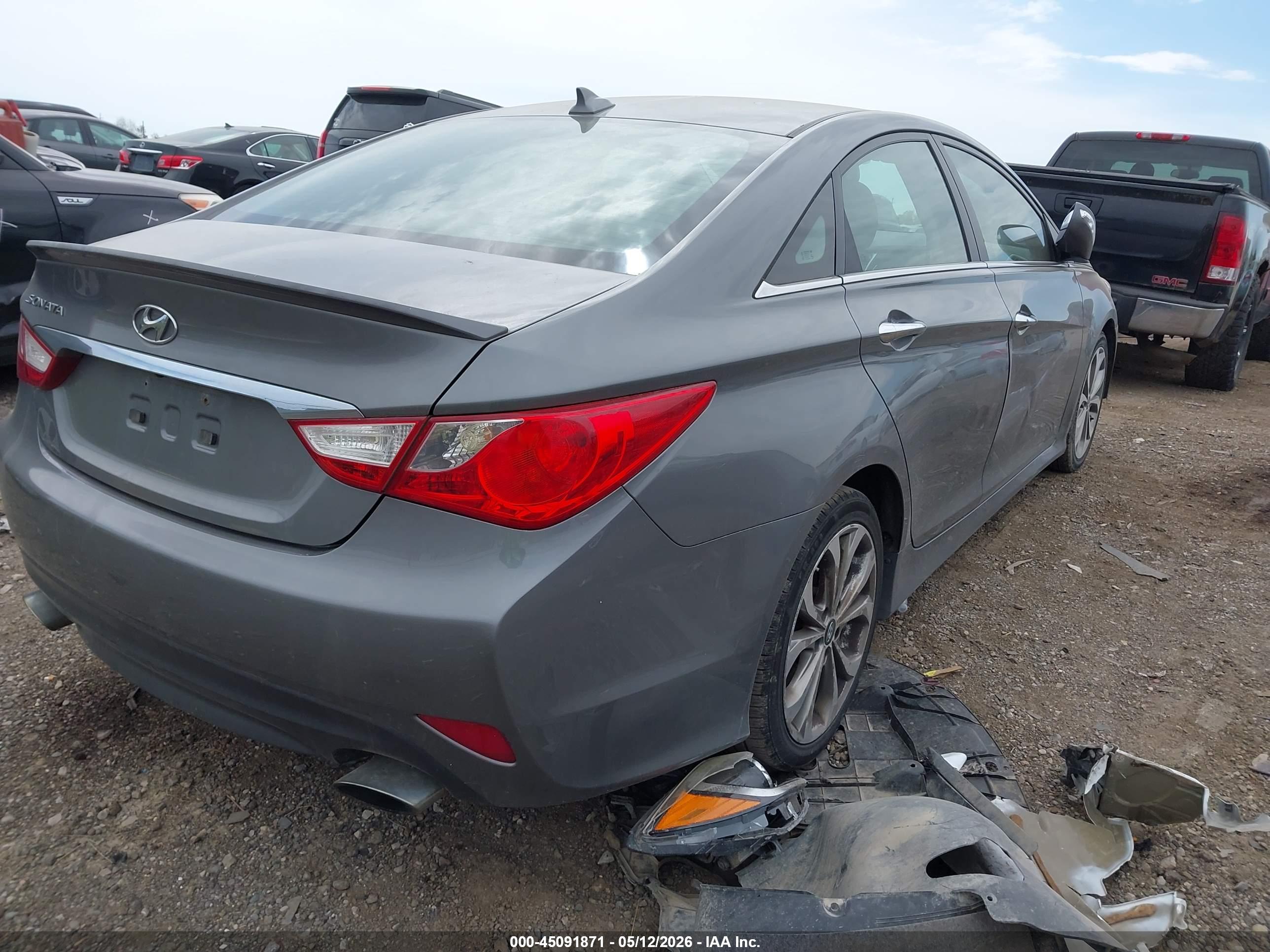 HYUNDAI SONATA image 4
