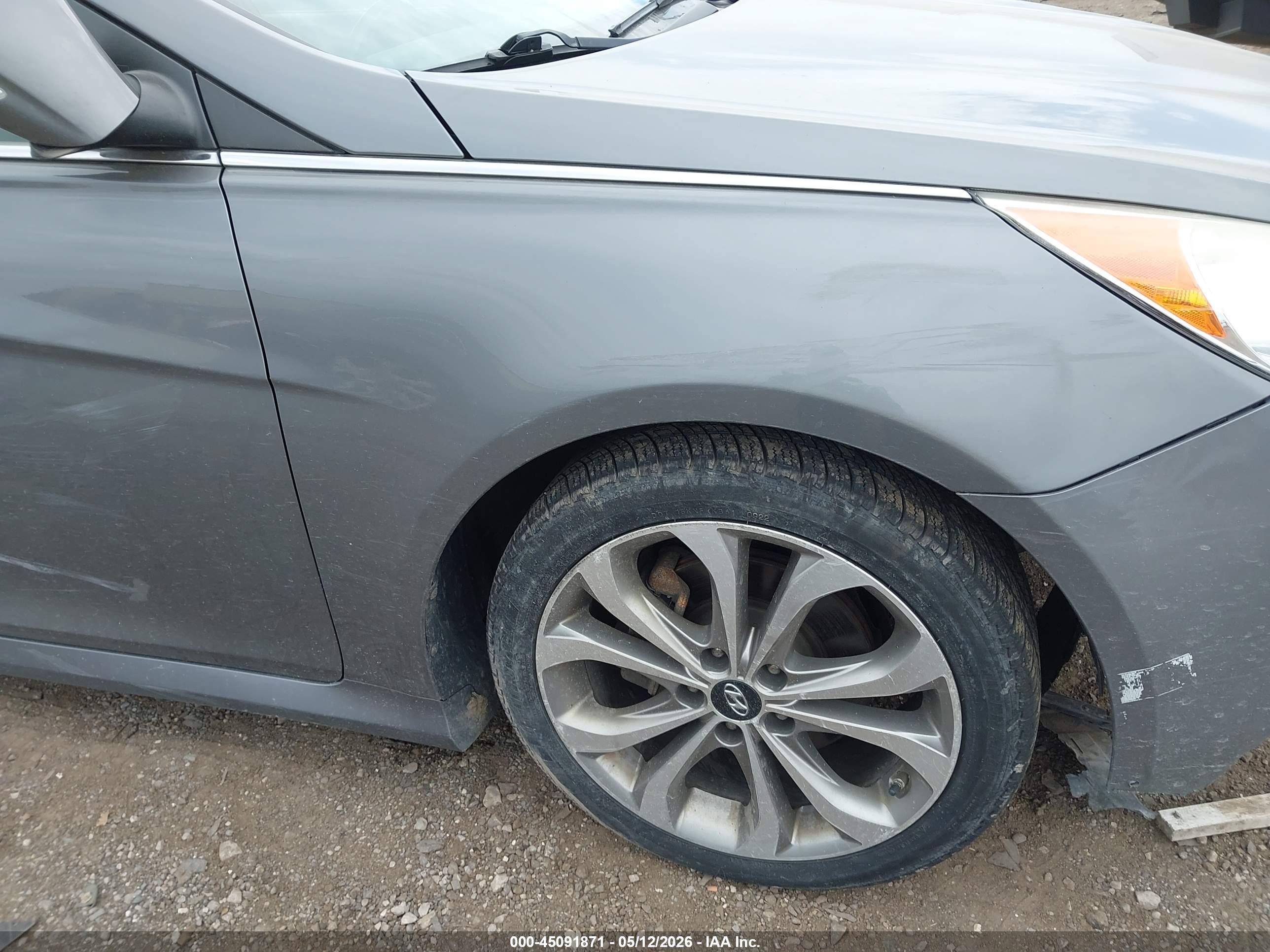 HYUNDAI SONATA image 6
