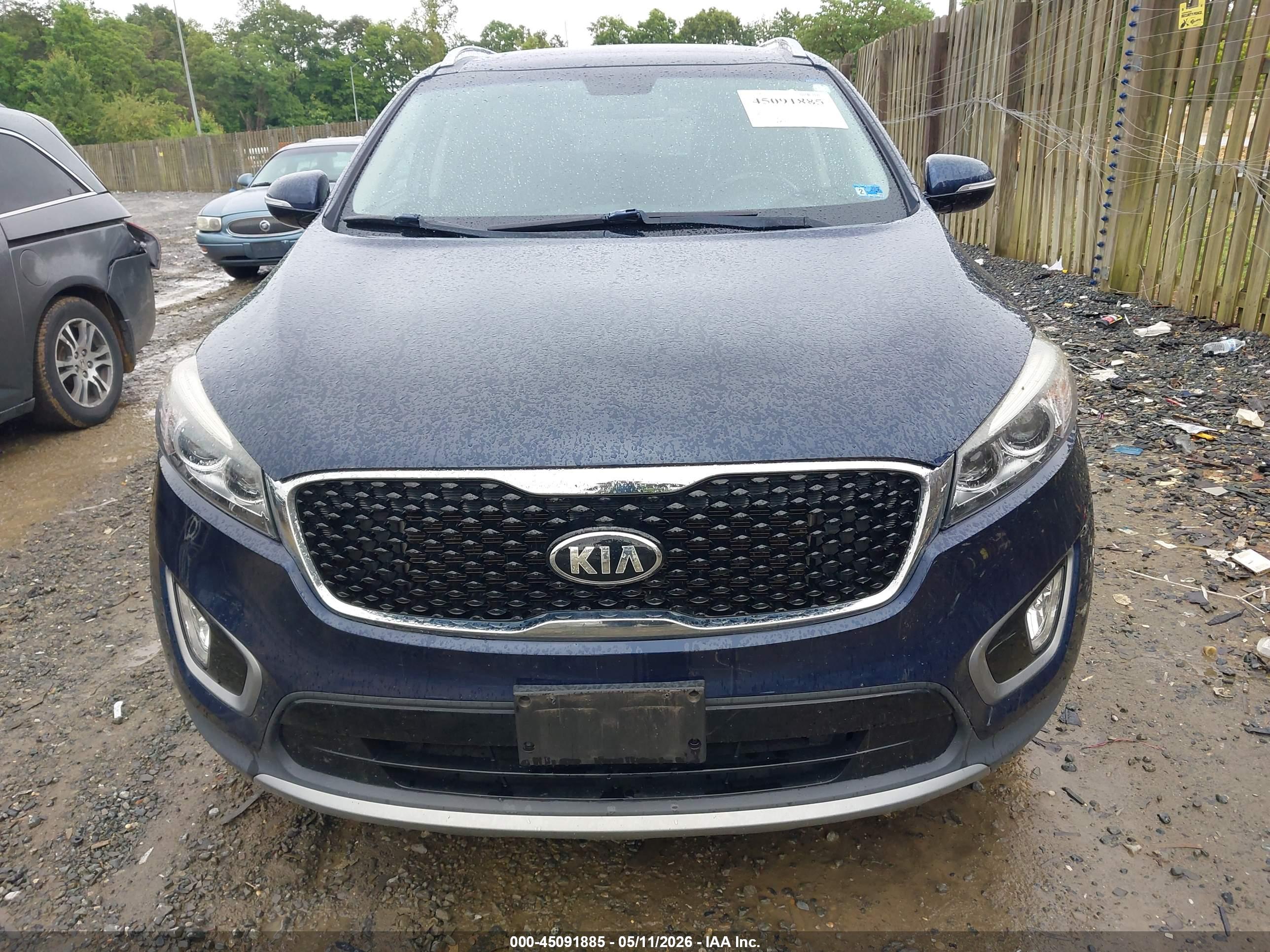 KIA SORENTO image 6
