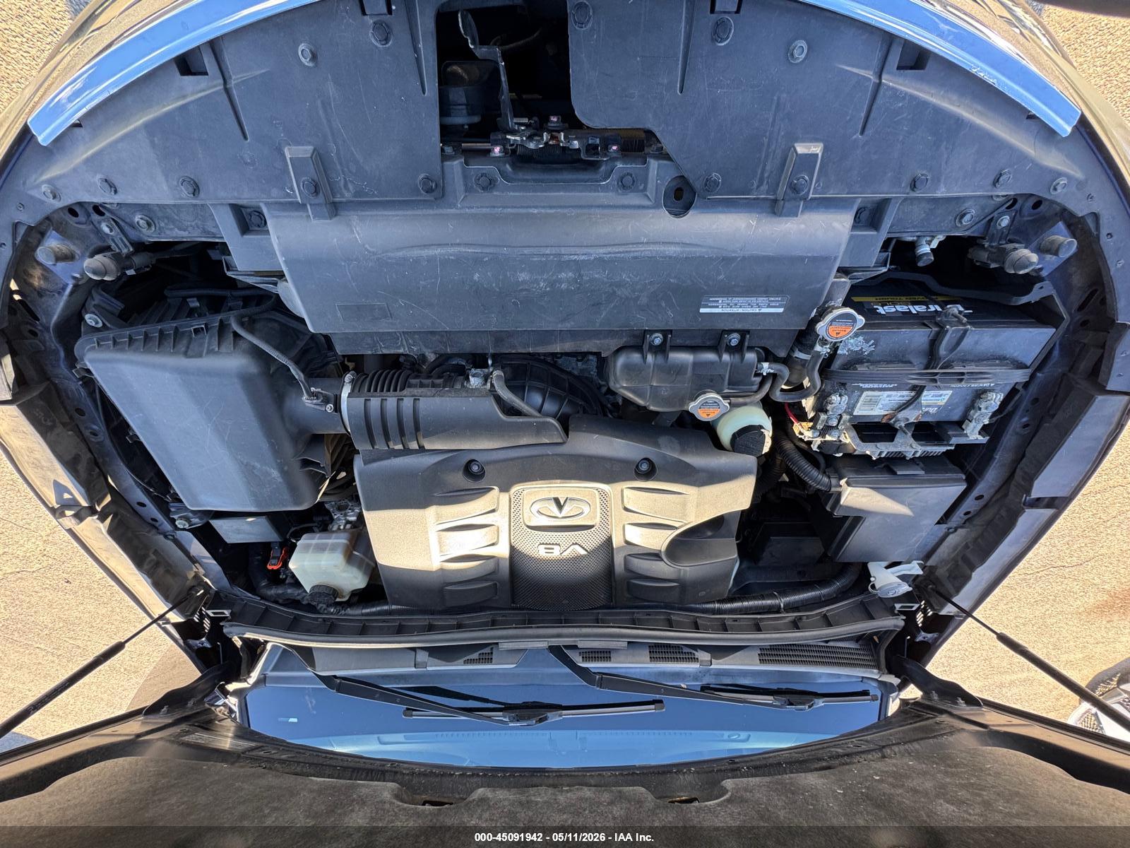 INFINITI QX80 image 10