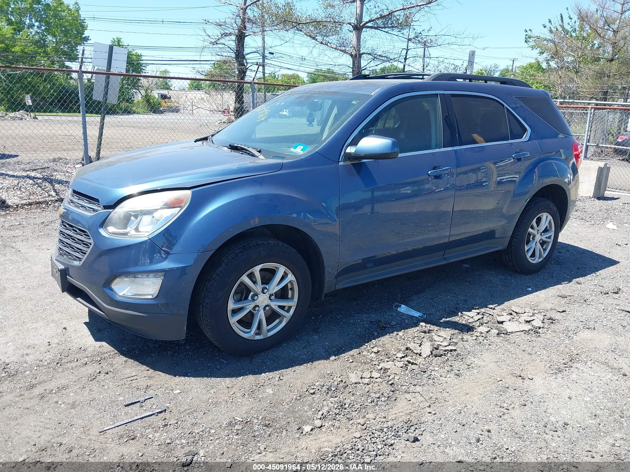 CHEVROLET EQUINOX image 2