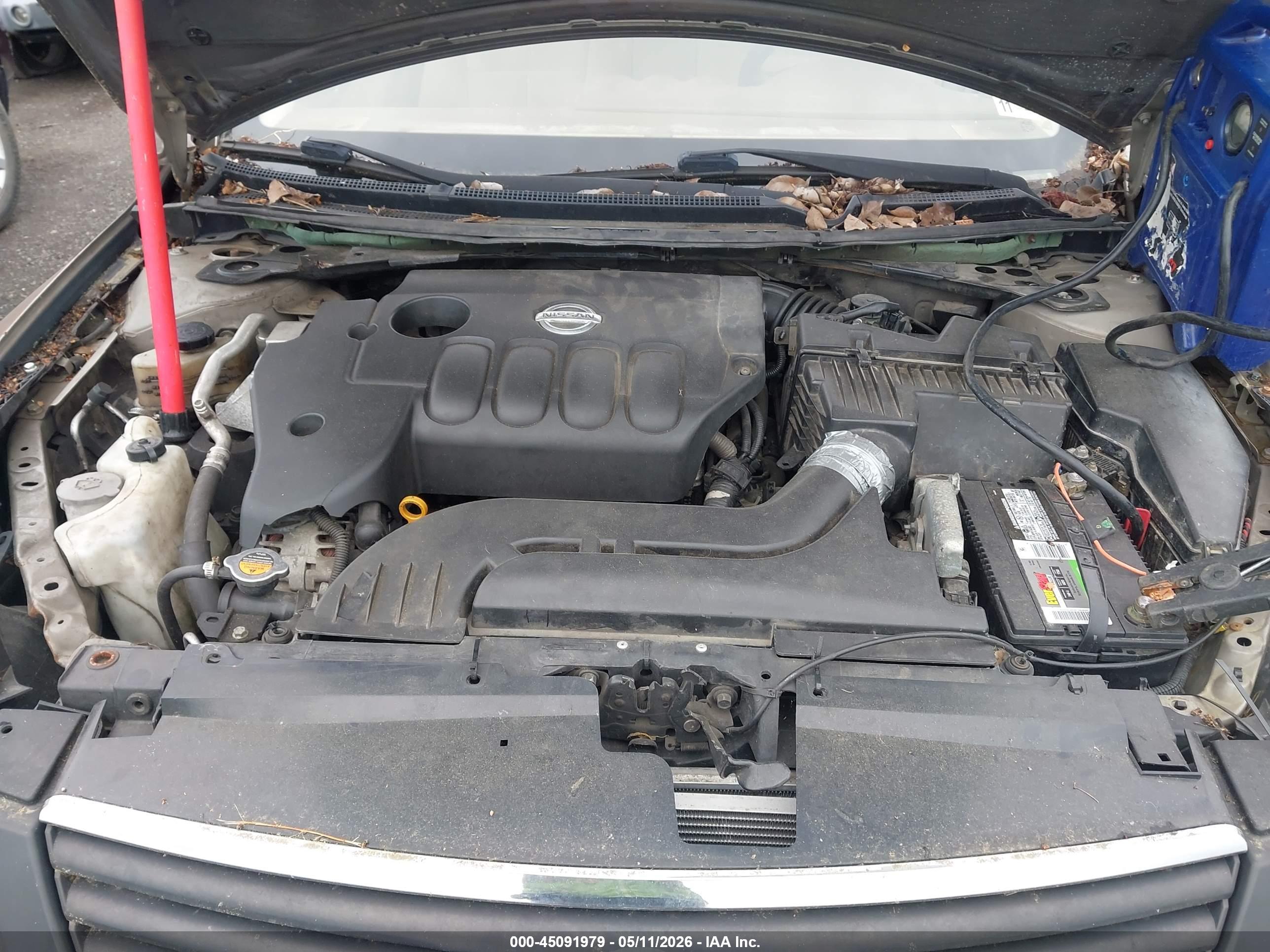 NISSAN ALTIMA image 10