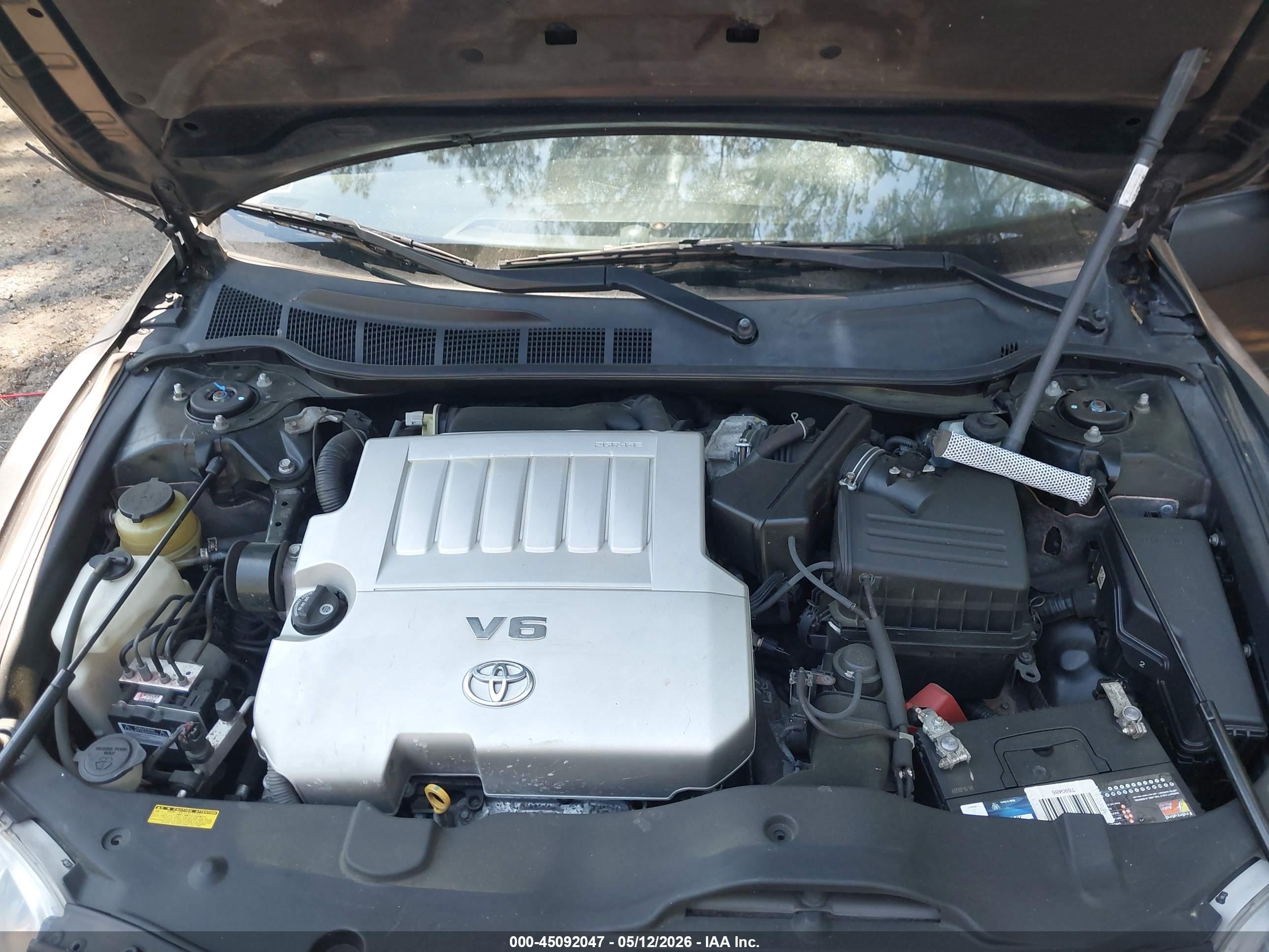 TOYOTA CAMRY image 10