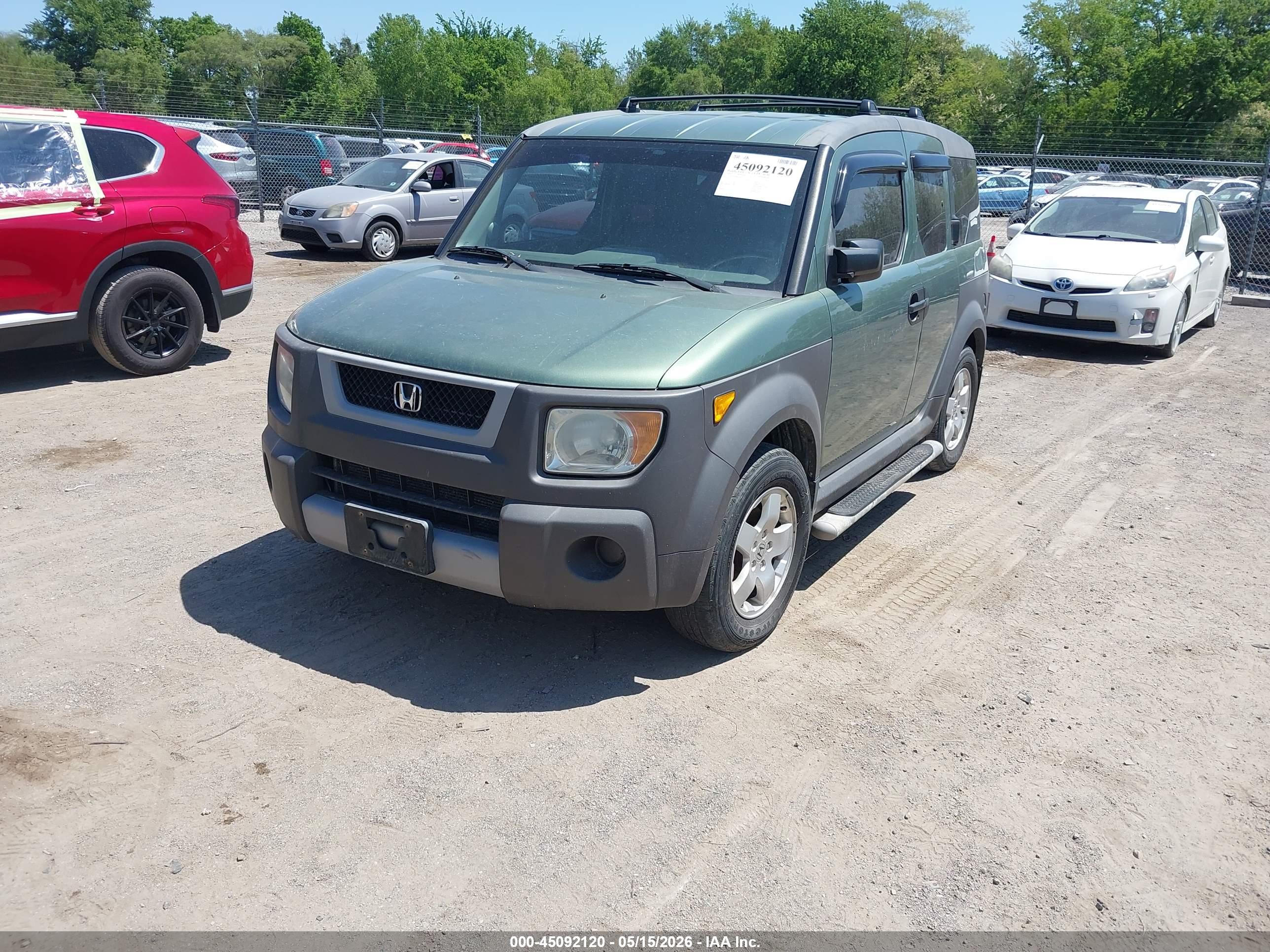 HONDA ELEMENT image 2