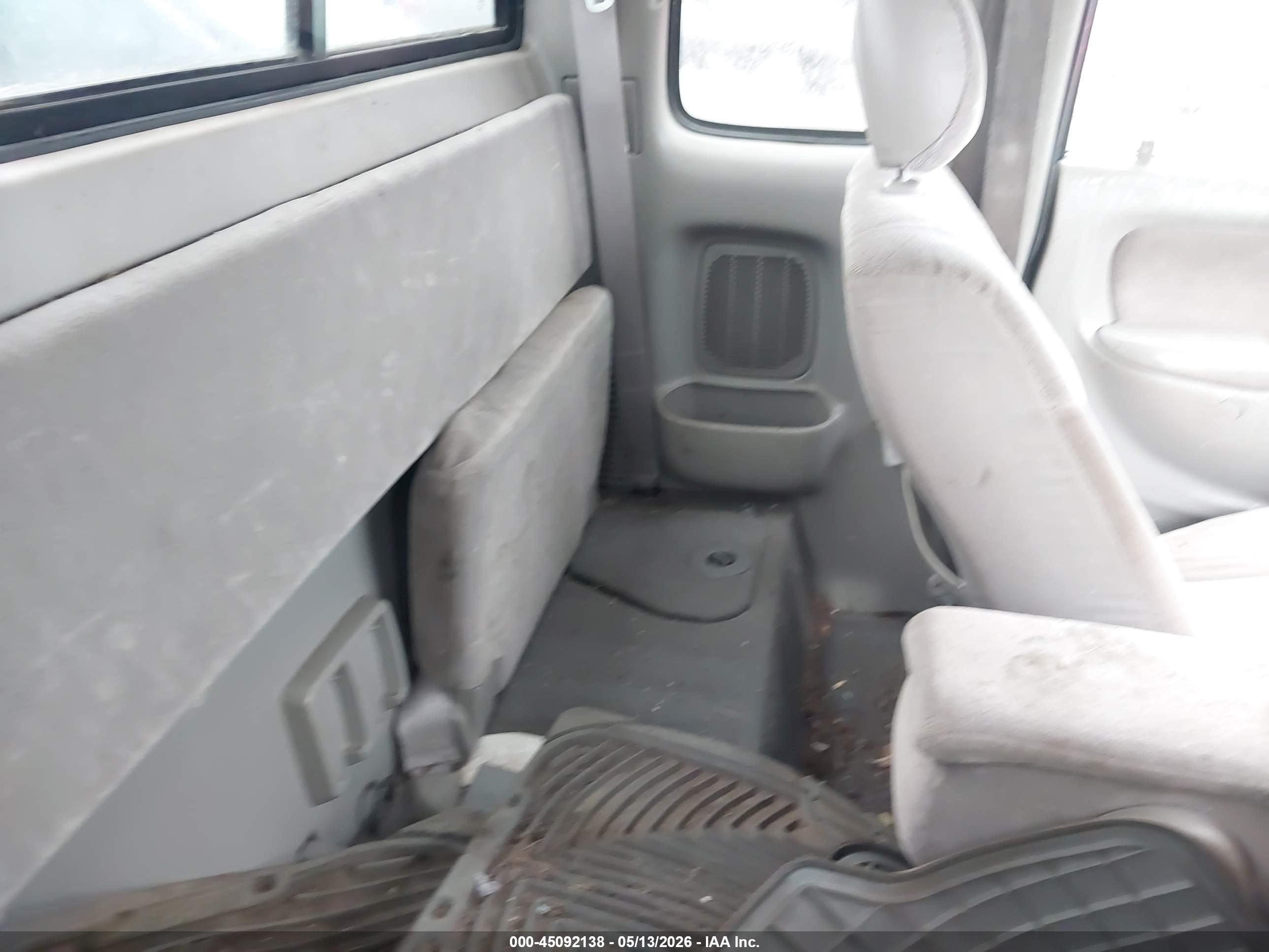 TOYOTA TACOMA image 8