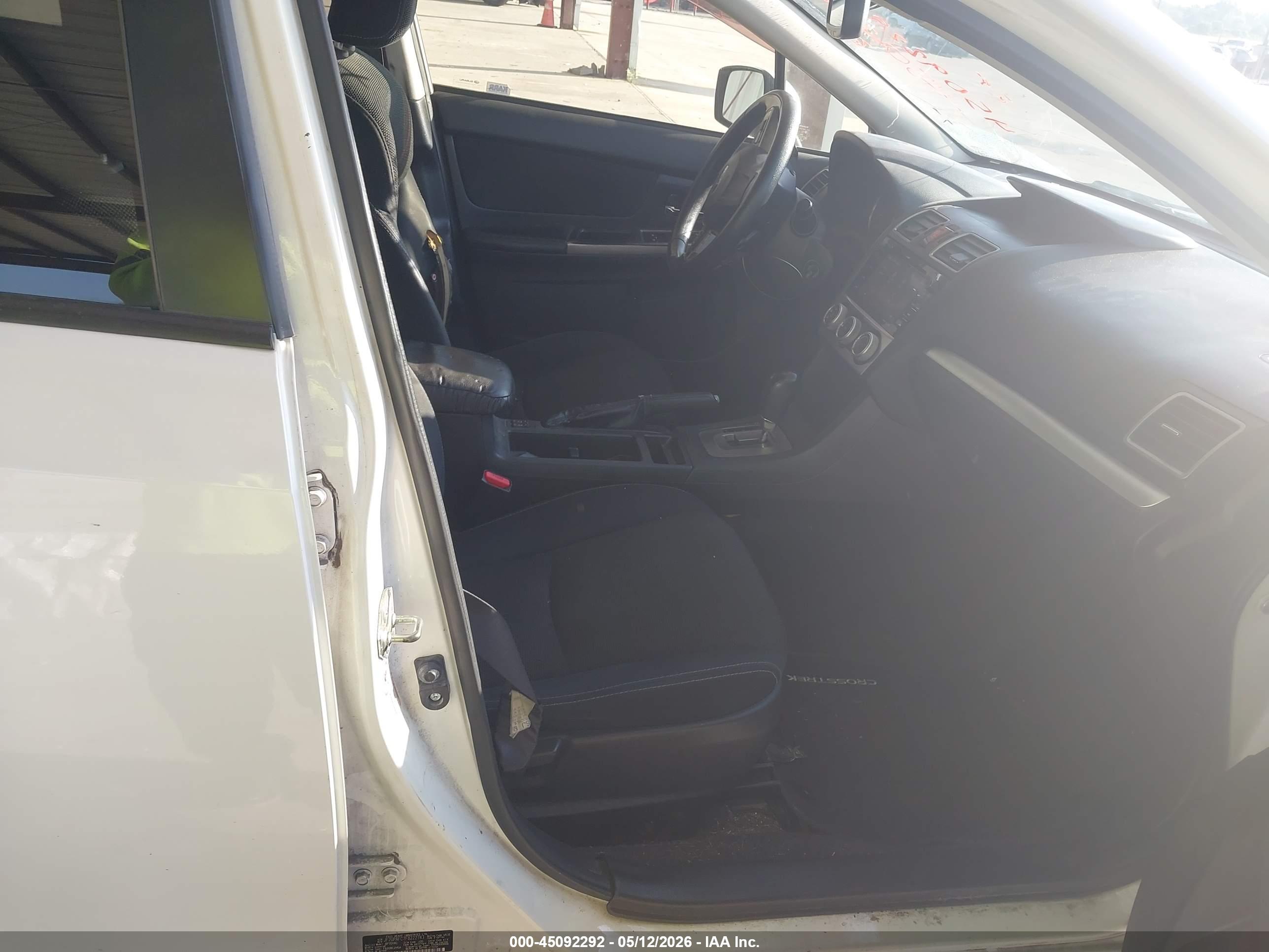 SUBARU XV image 5