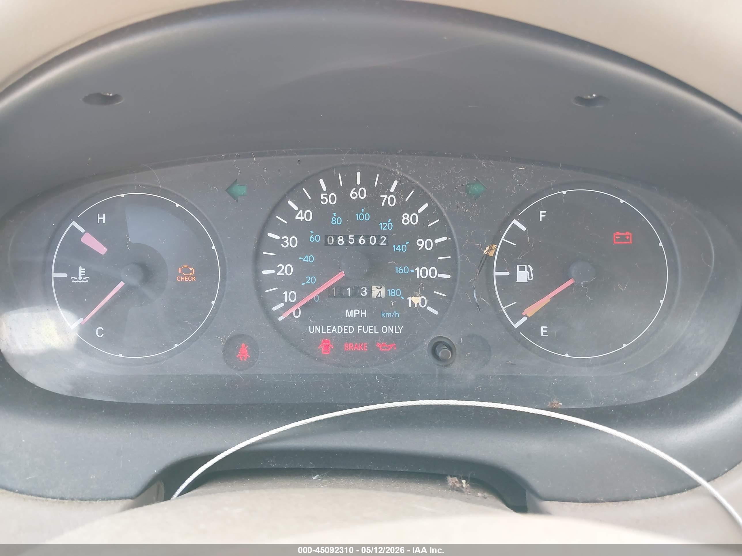 GEO PRIZM image 7