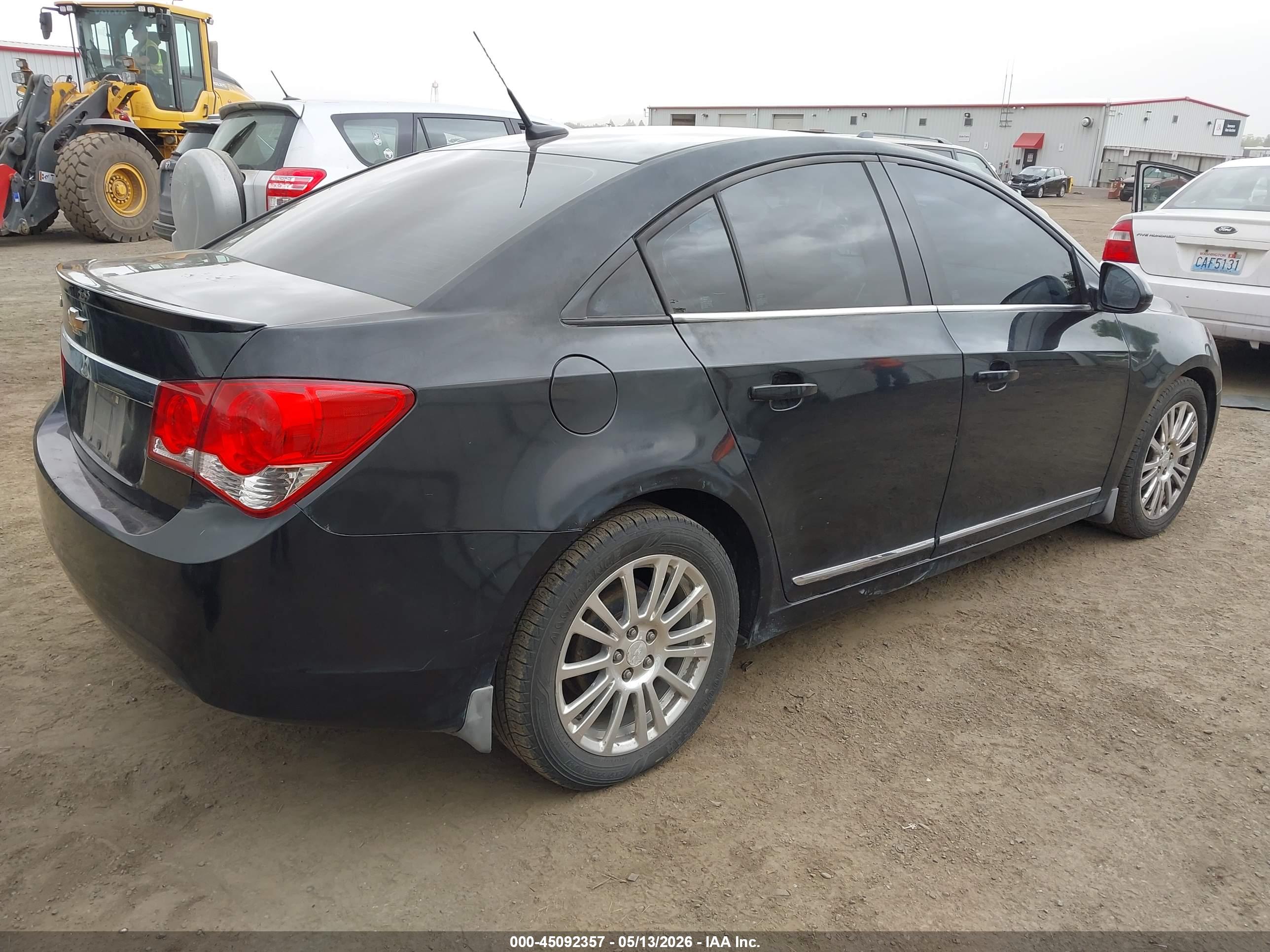 CHEVROLET CRUZE image 4