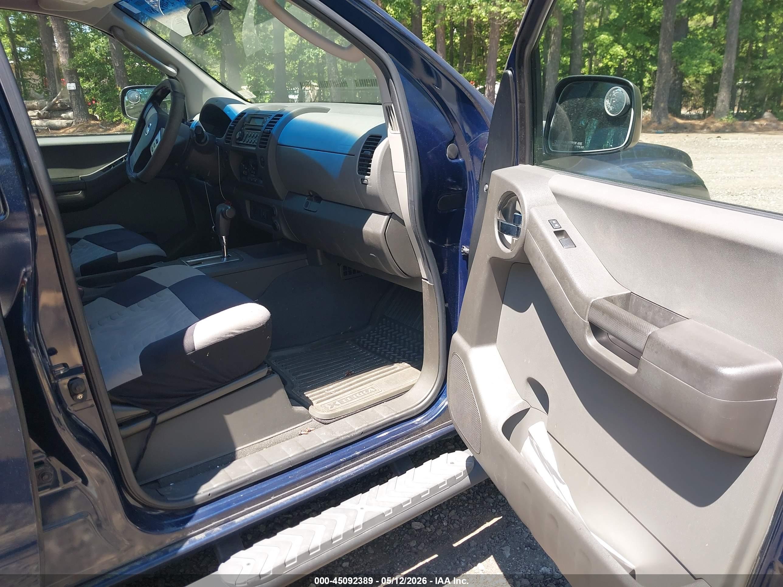 NISSAN XTERRA image 5