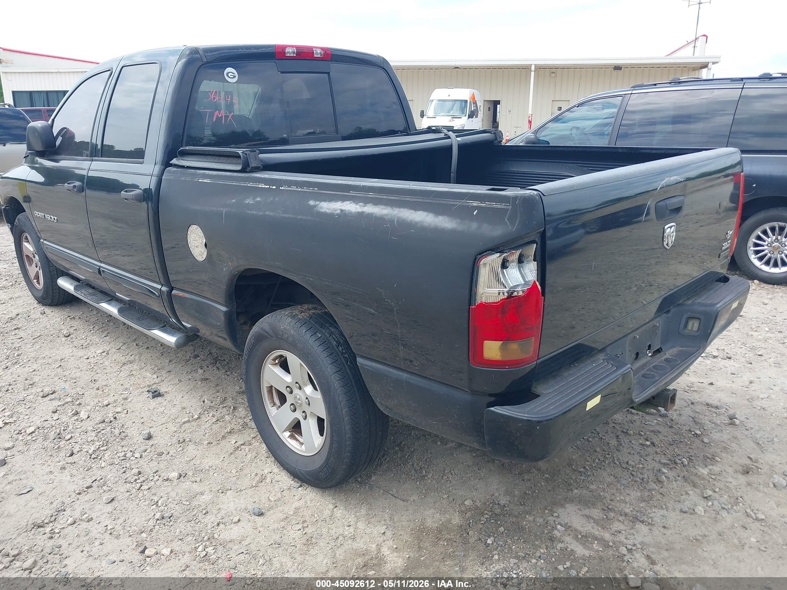 DODGE RAM image 6