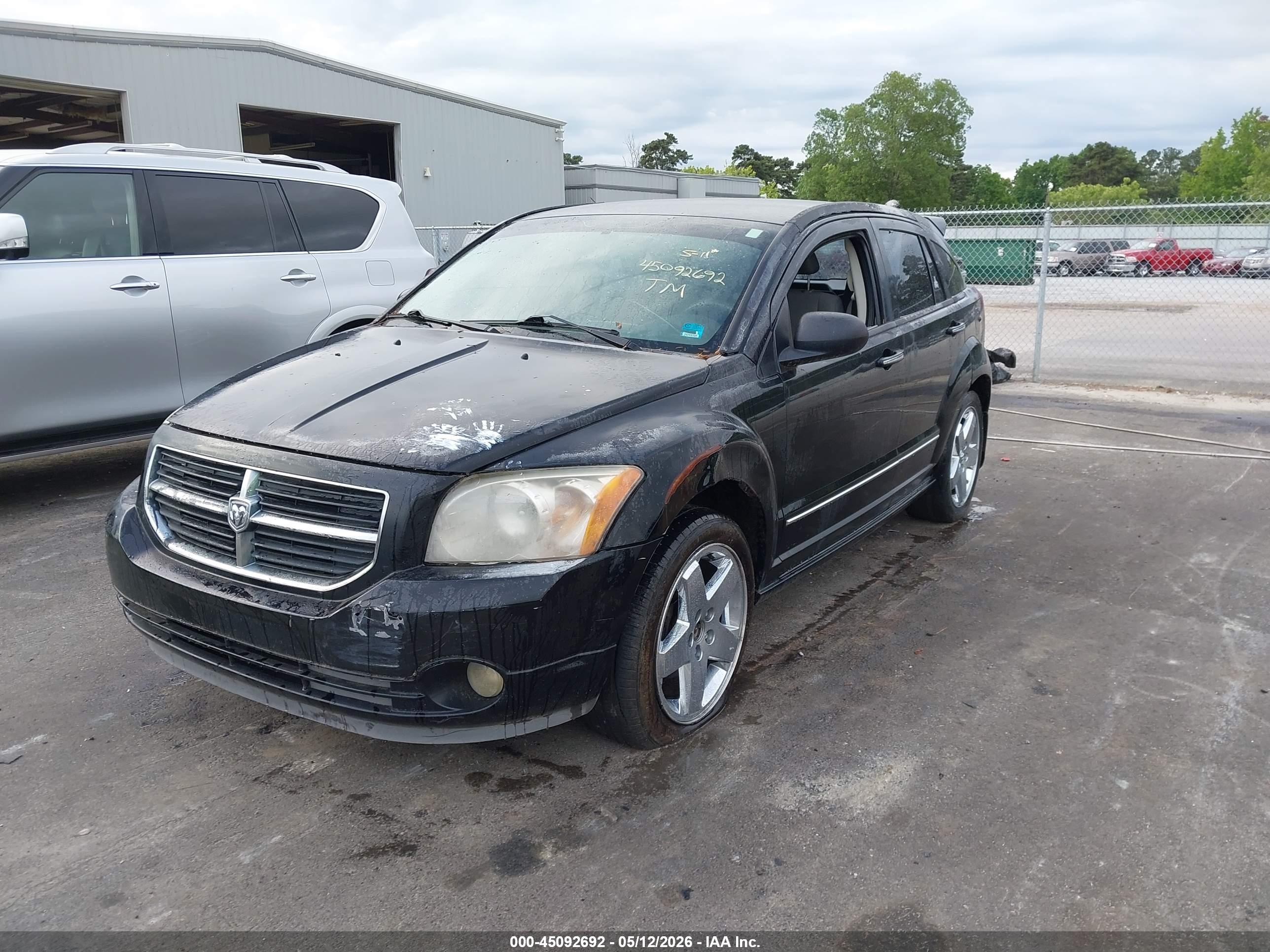 DODGE CALIBER image 2