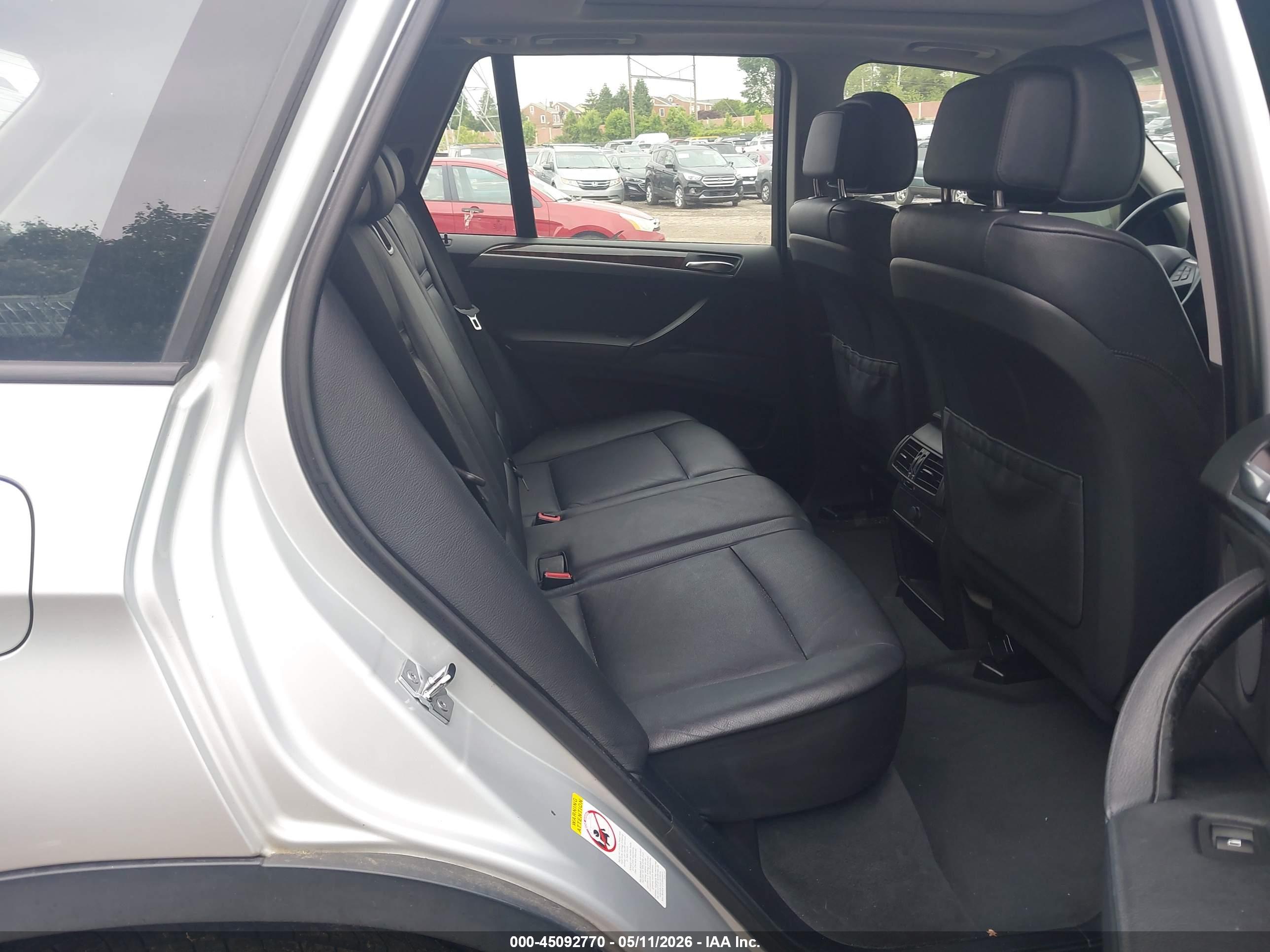 BMW X5 image 8
