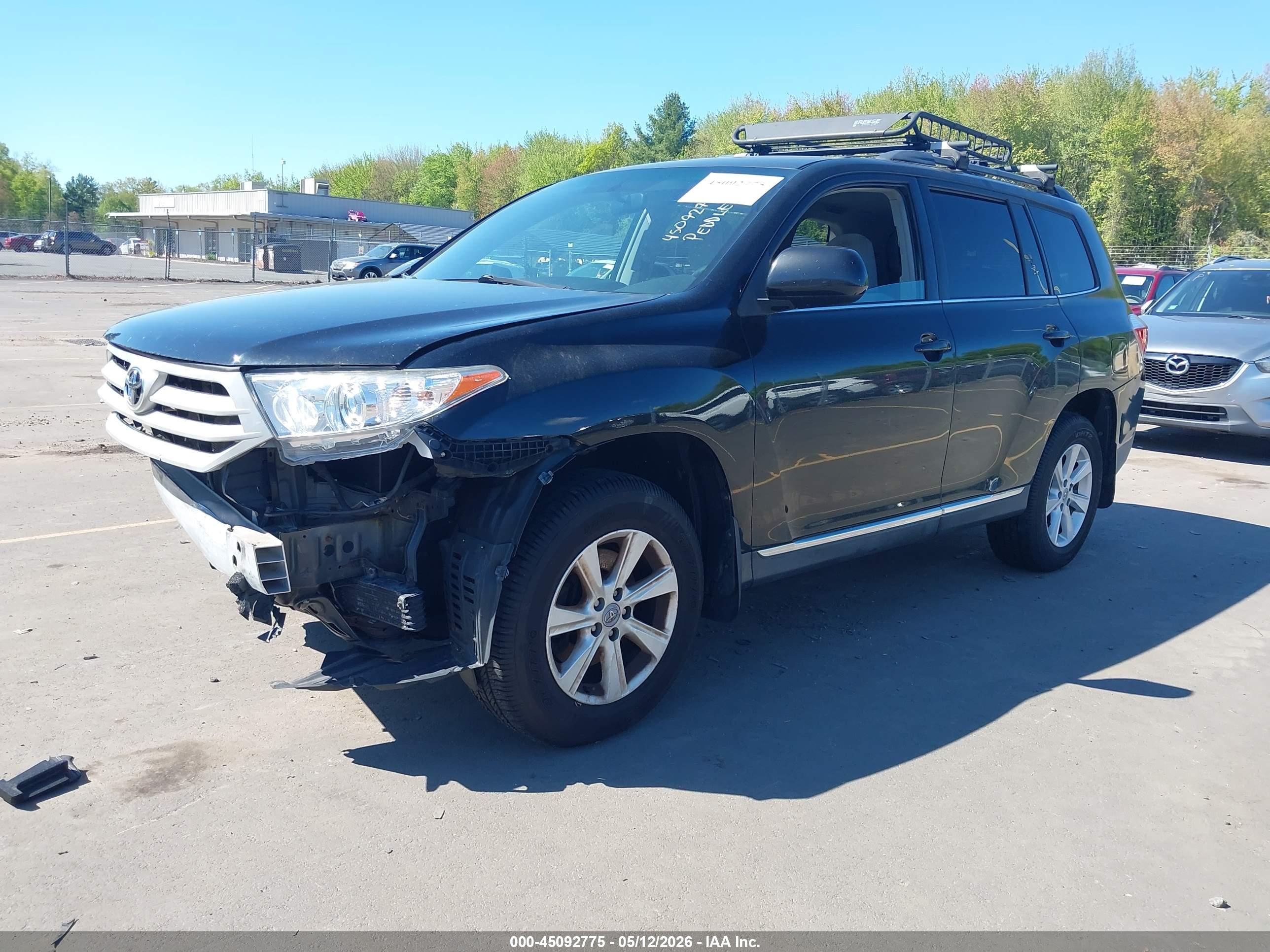 TOYOTA HIGHLANDER image 2