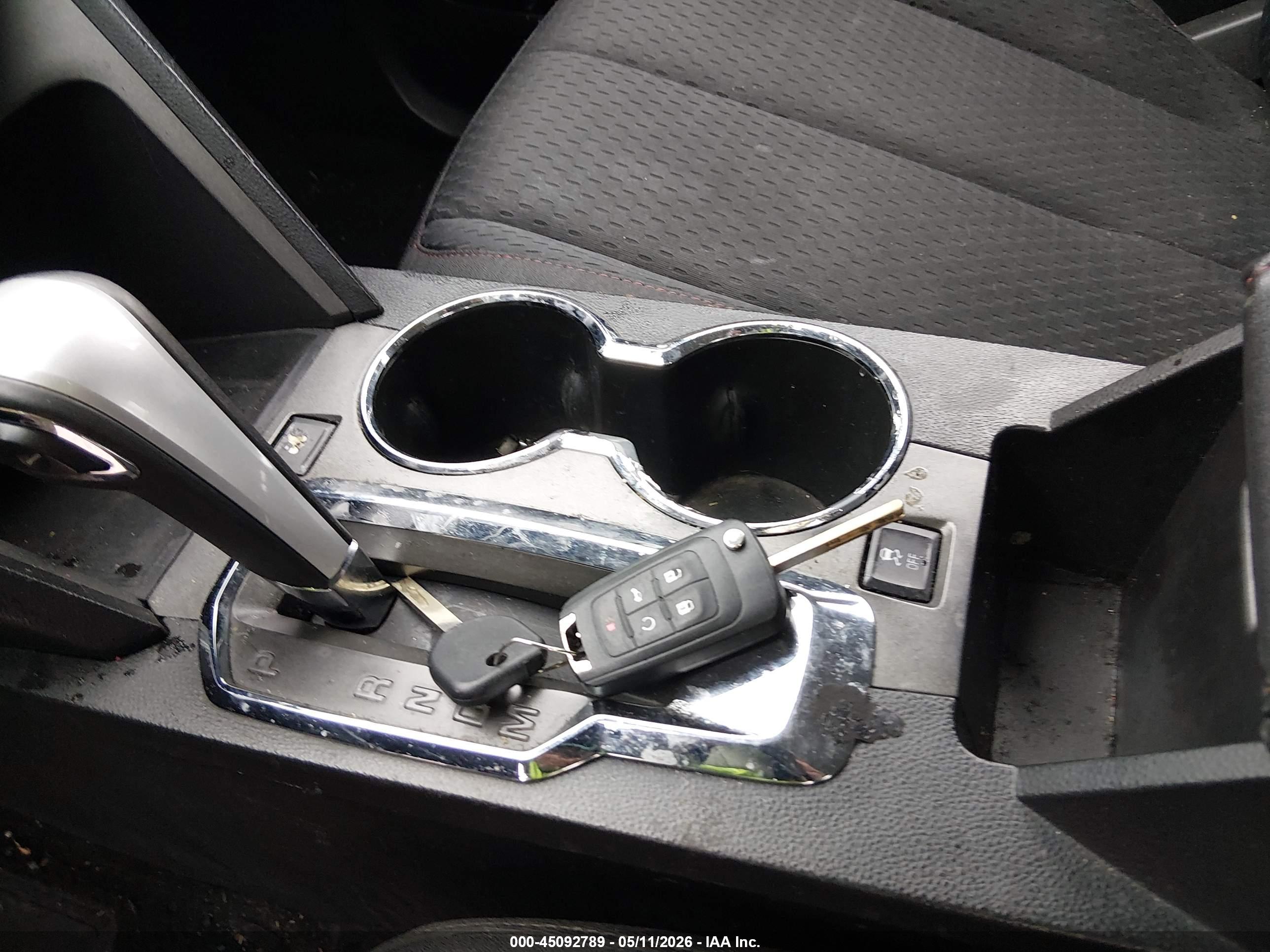 CHEVROLET EQUINOX image 11