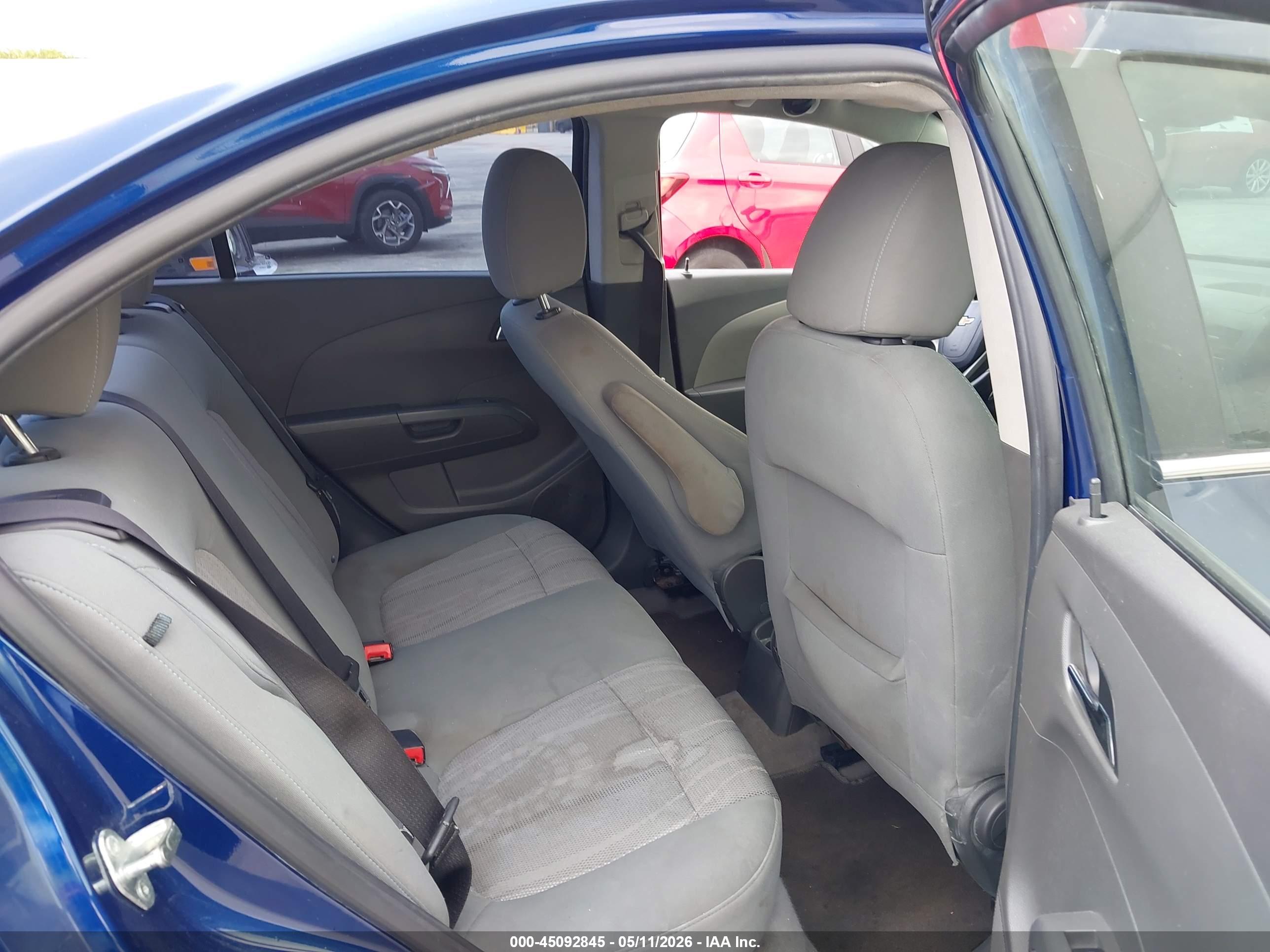 CHEVROLET SONIC image 8