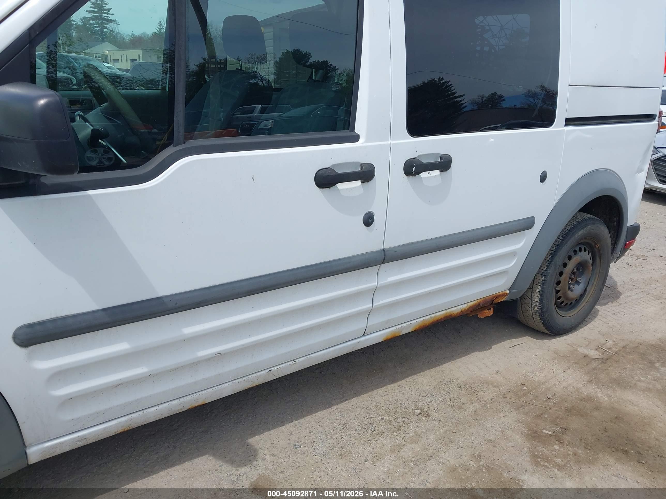 FORD TRANSIT image 6