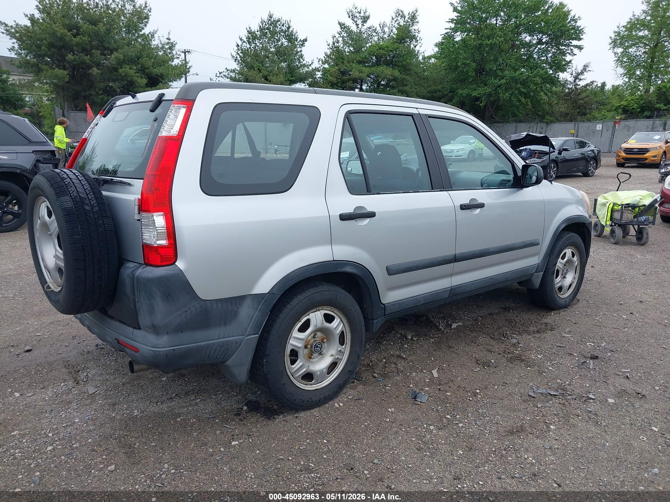 HONDA CR-V image 4
