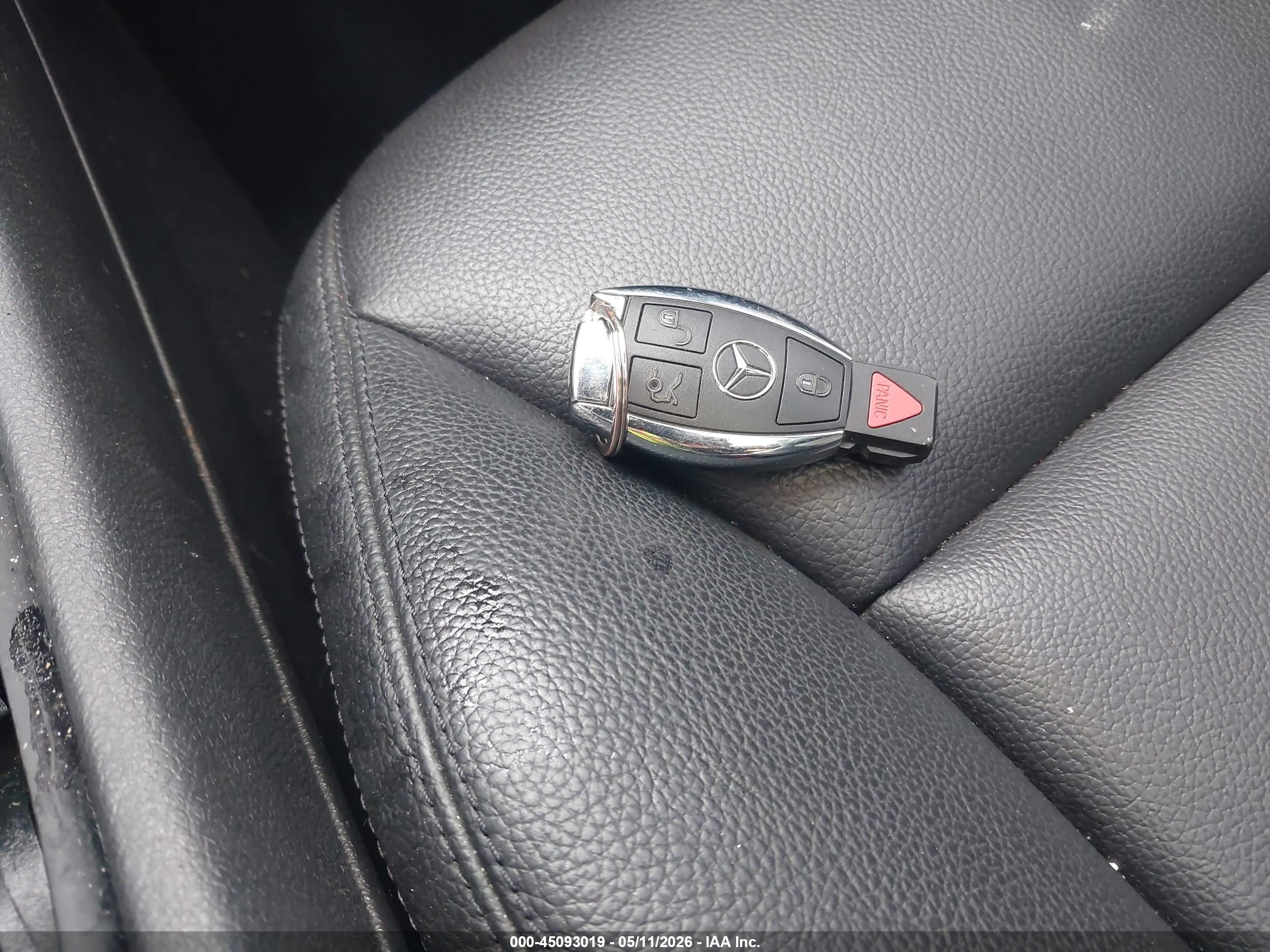 MERCEDES-BENZ CLA image 11