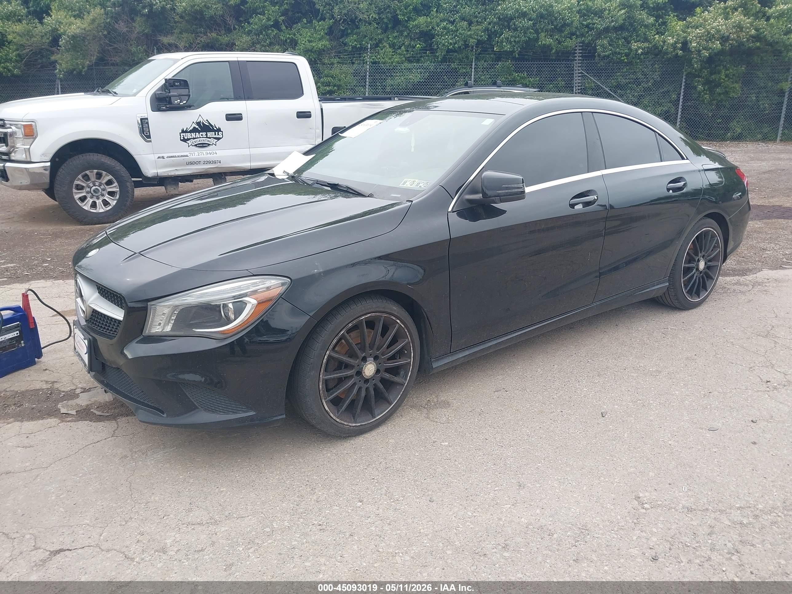 MERCEDES-BENZ CLA image 2