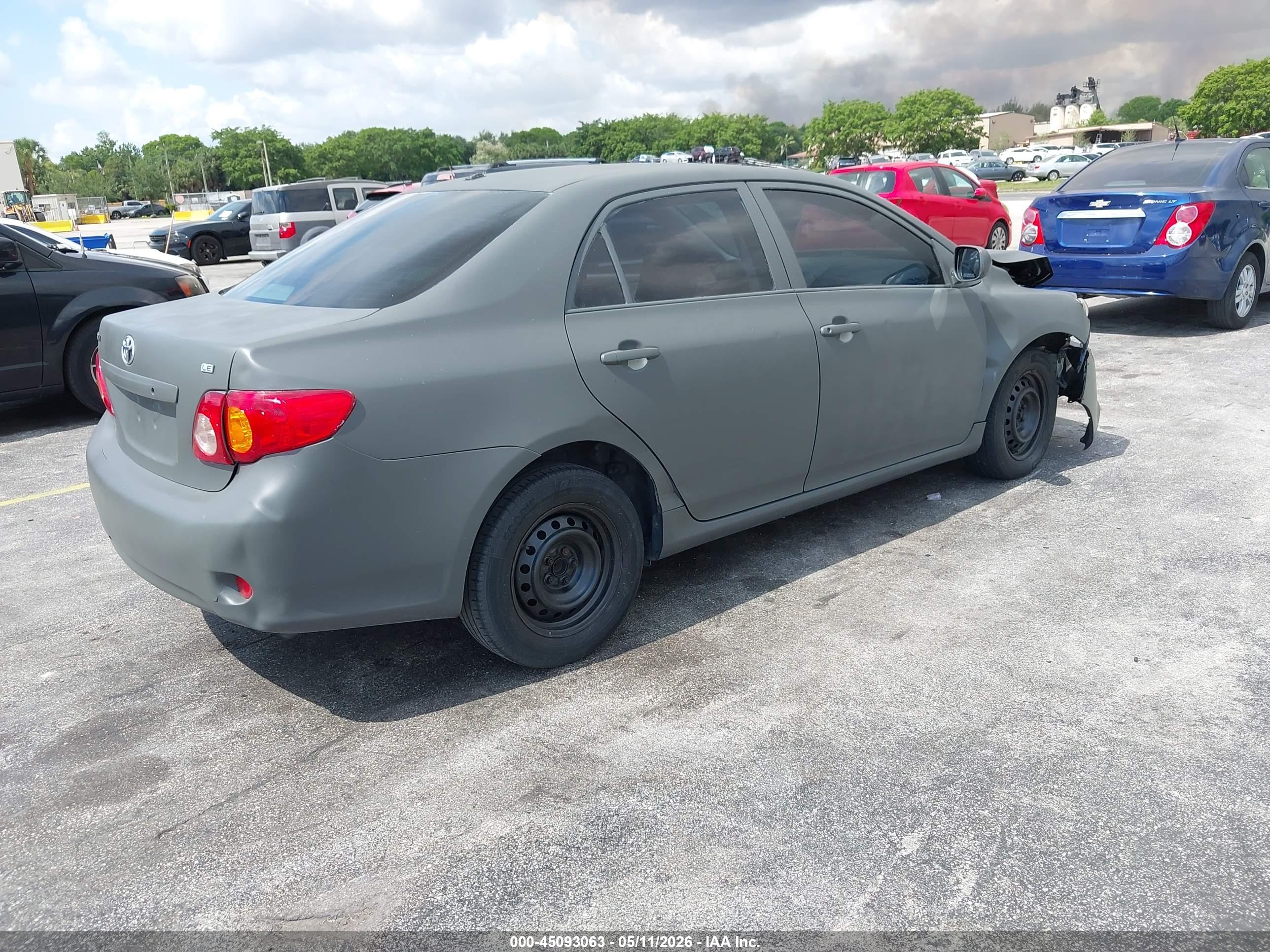 TOYOTA COROLLA image 4