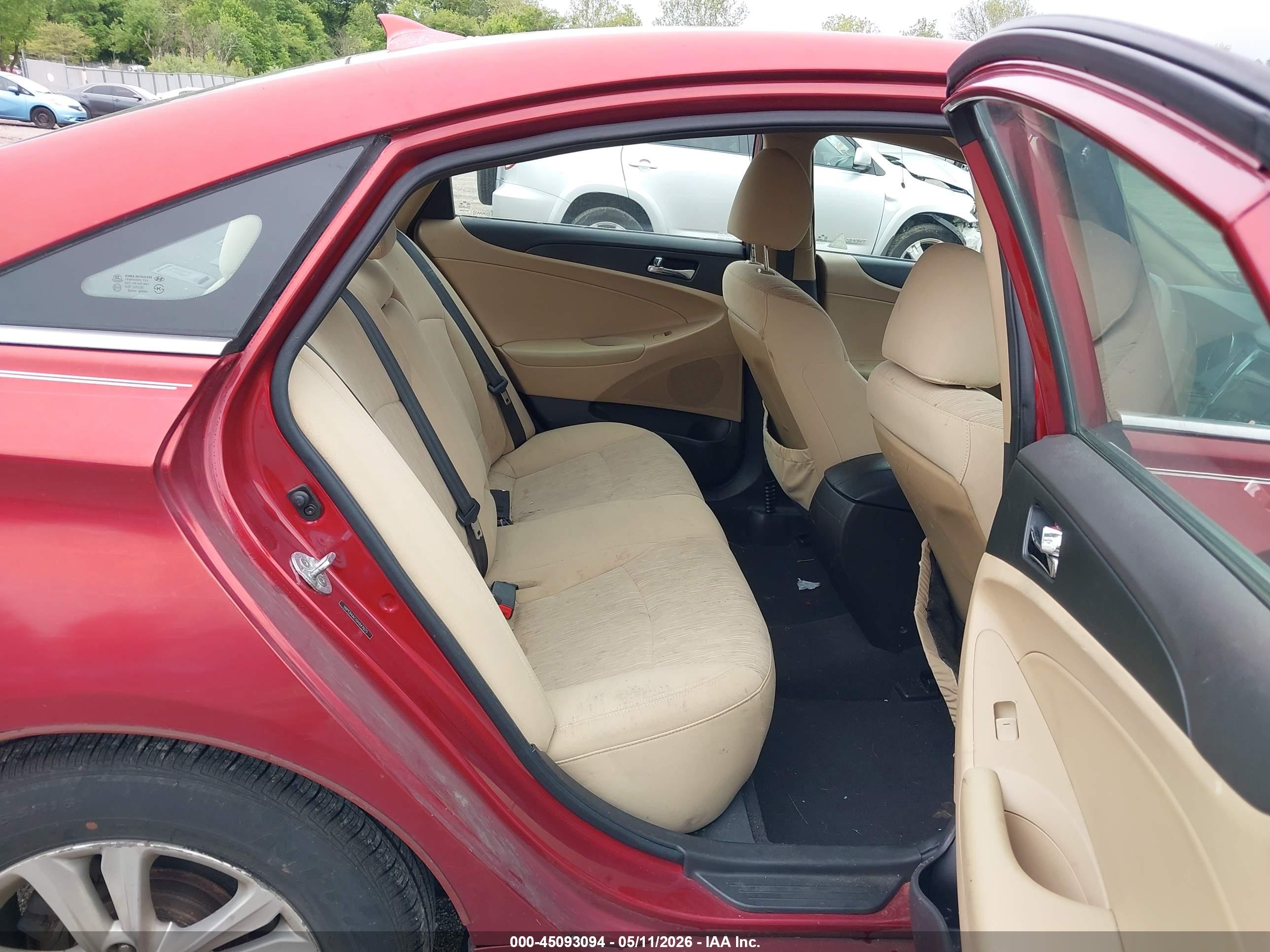 HYUNDAI SONATA image 8