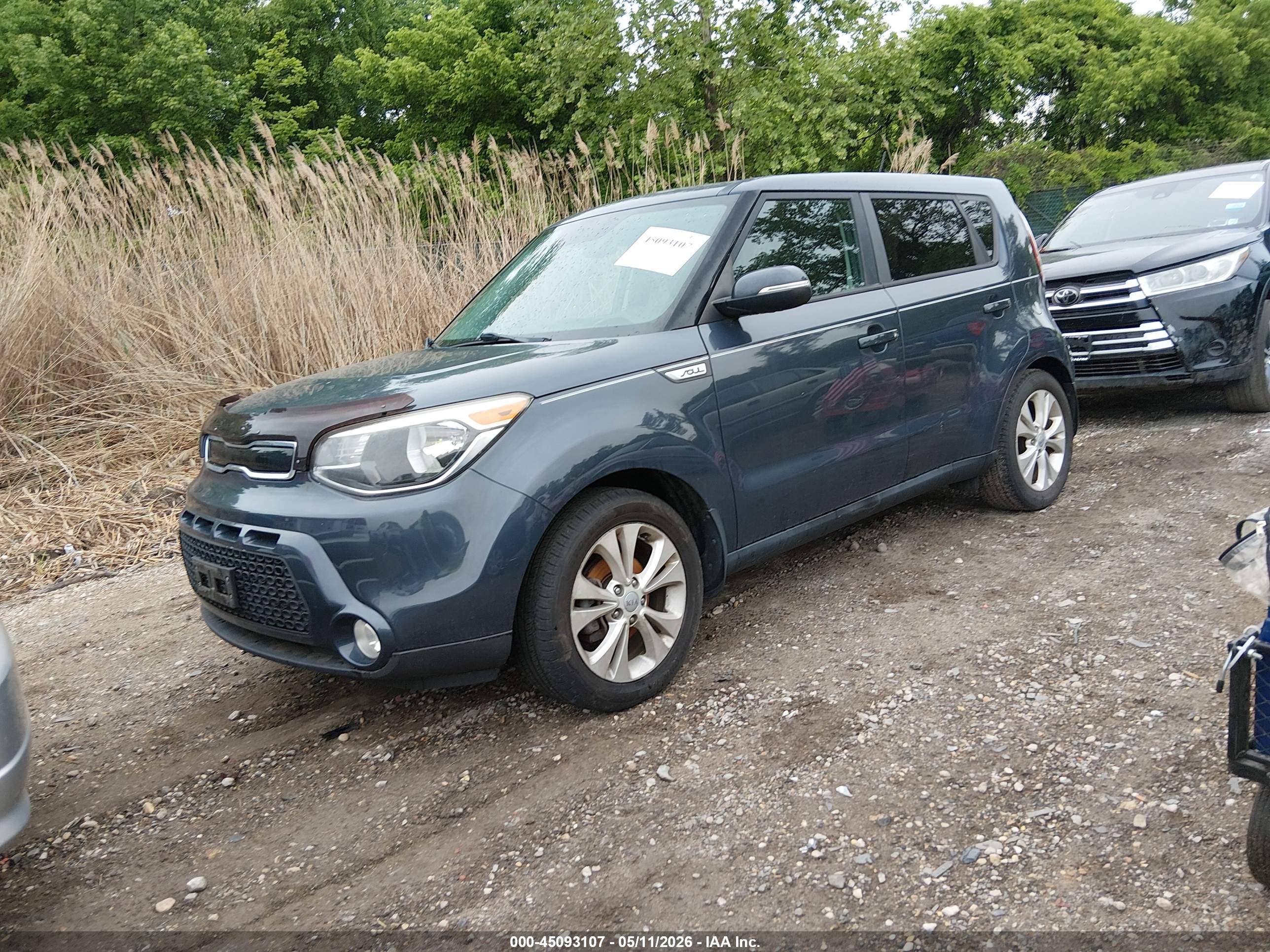 KIA SOUL image 2