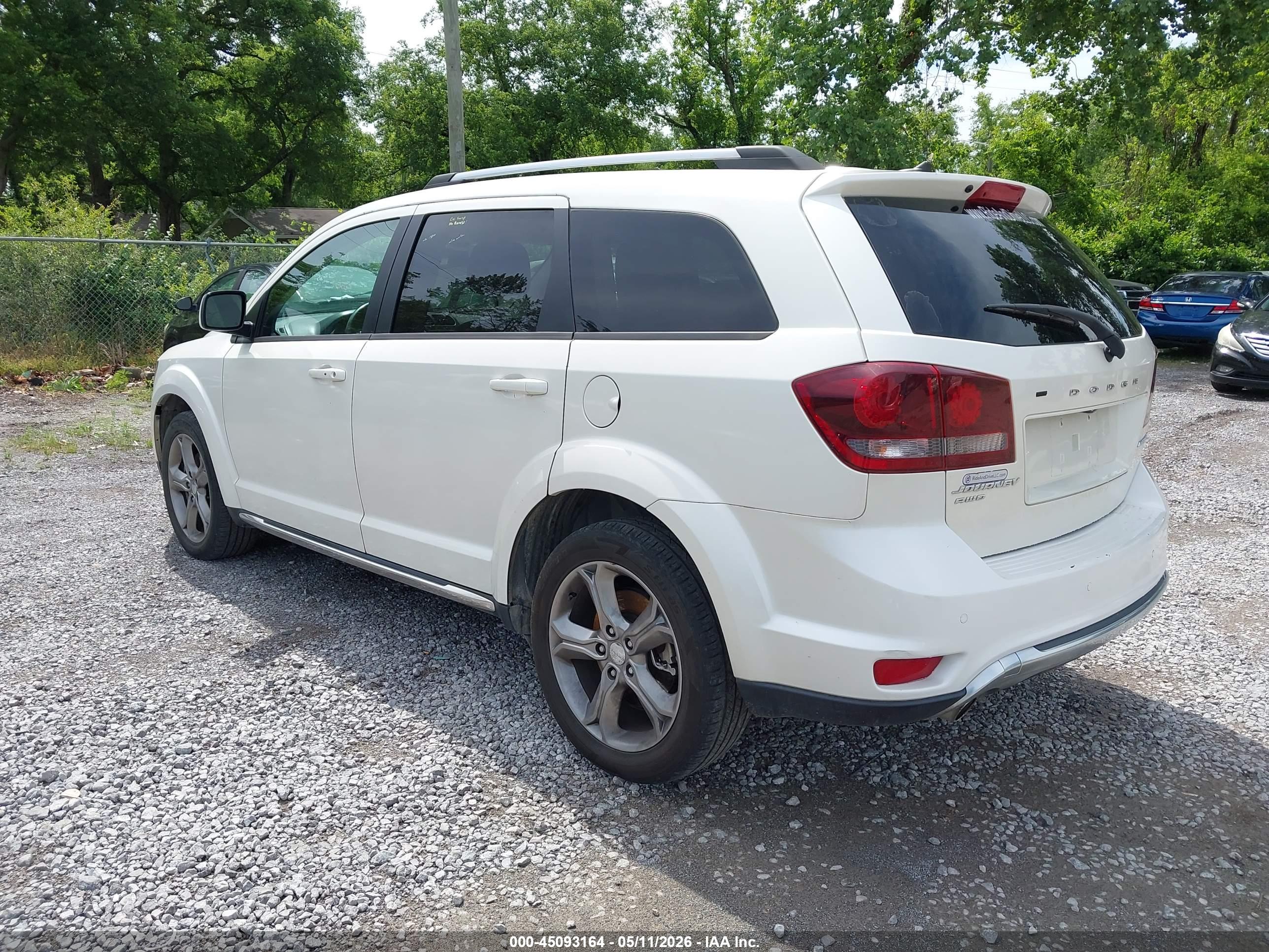 DODGE JOURNEY image 3