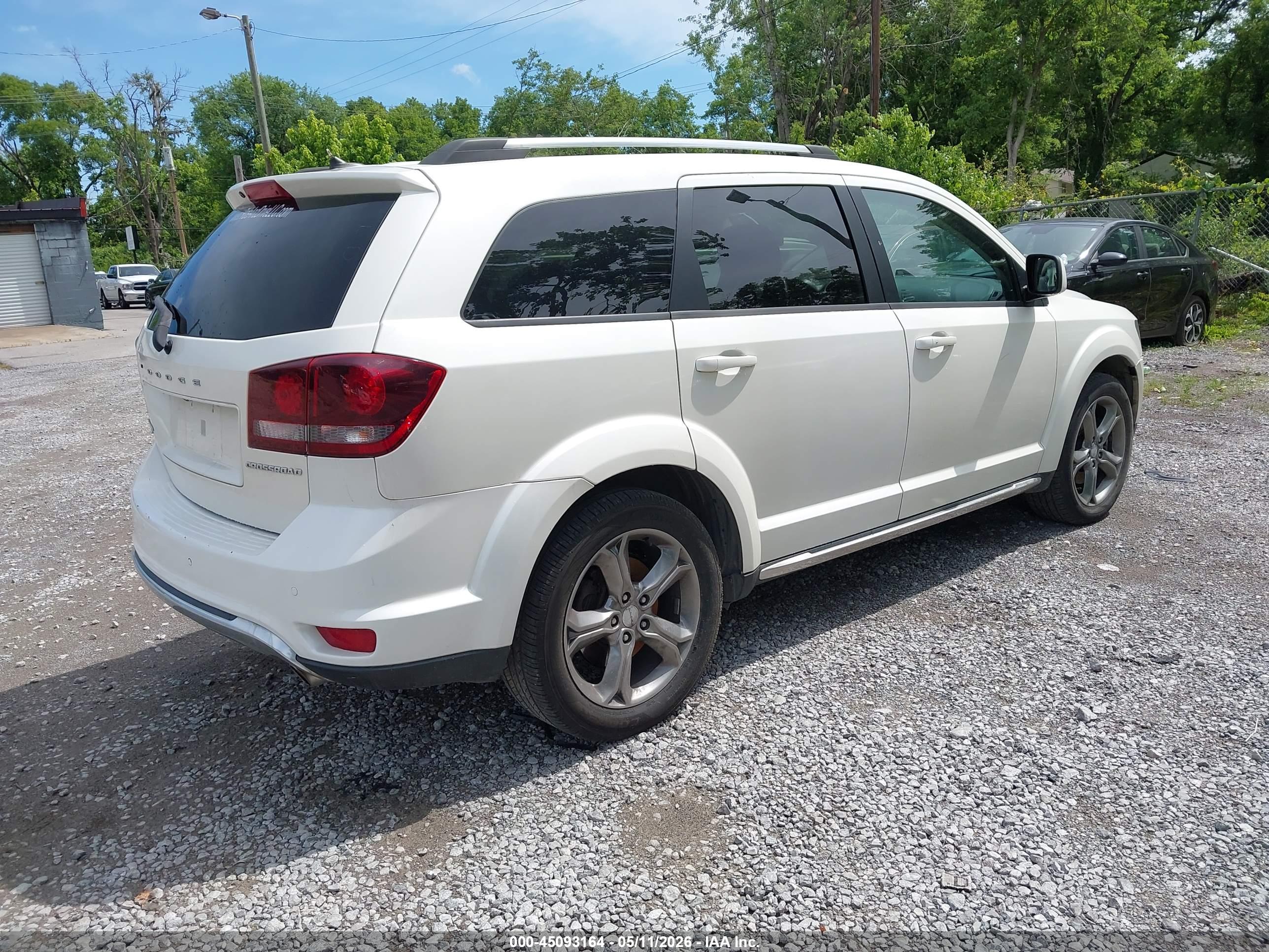 DODGE JOURNEY image 4