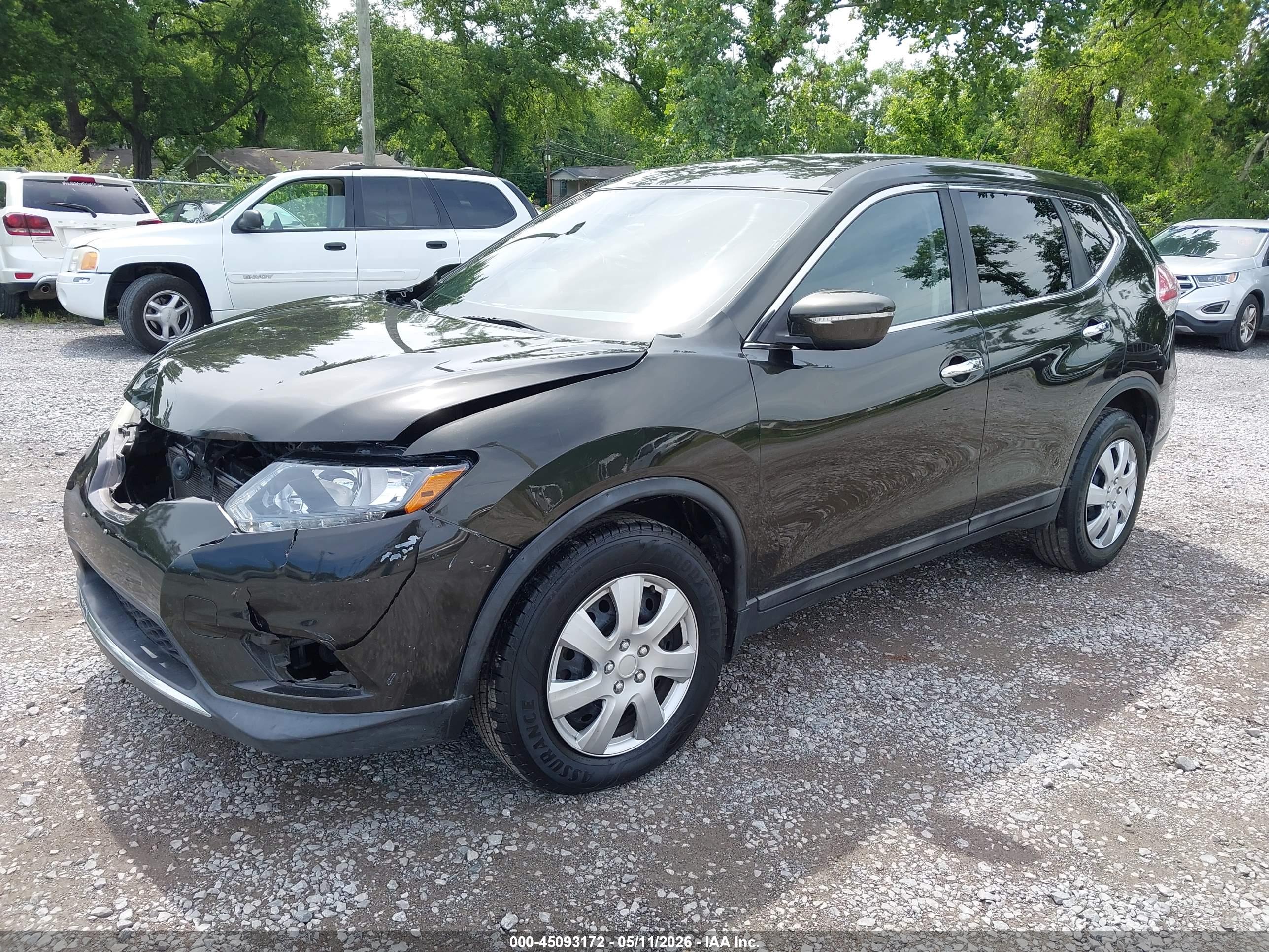 NISSAN ROGUE image 2
