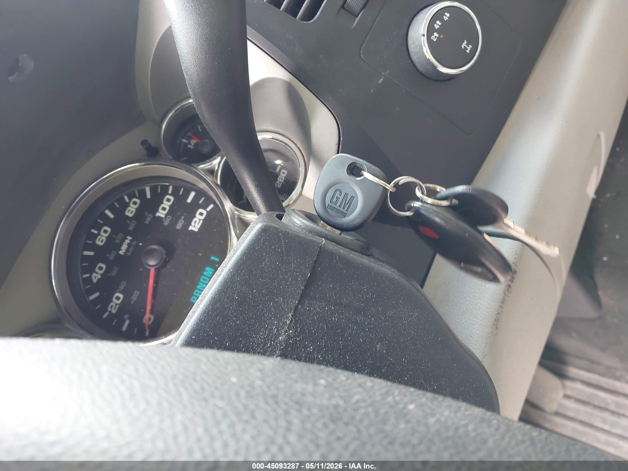 CHEVROLET SILVERADO image 11