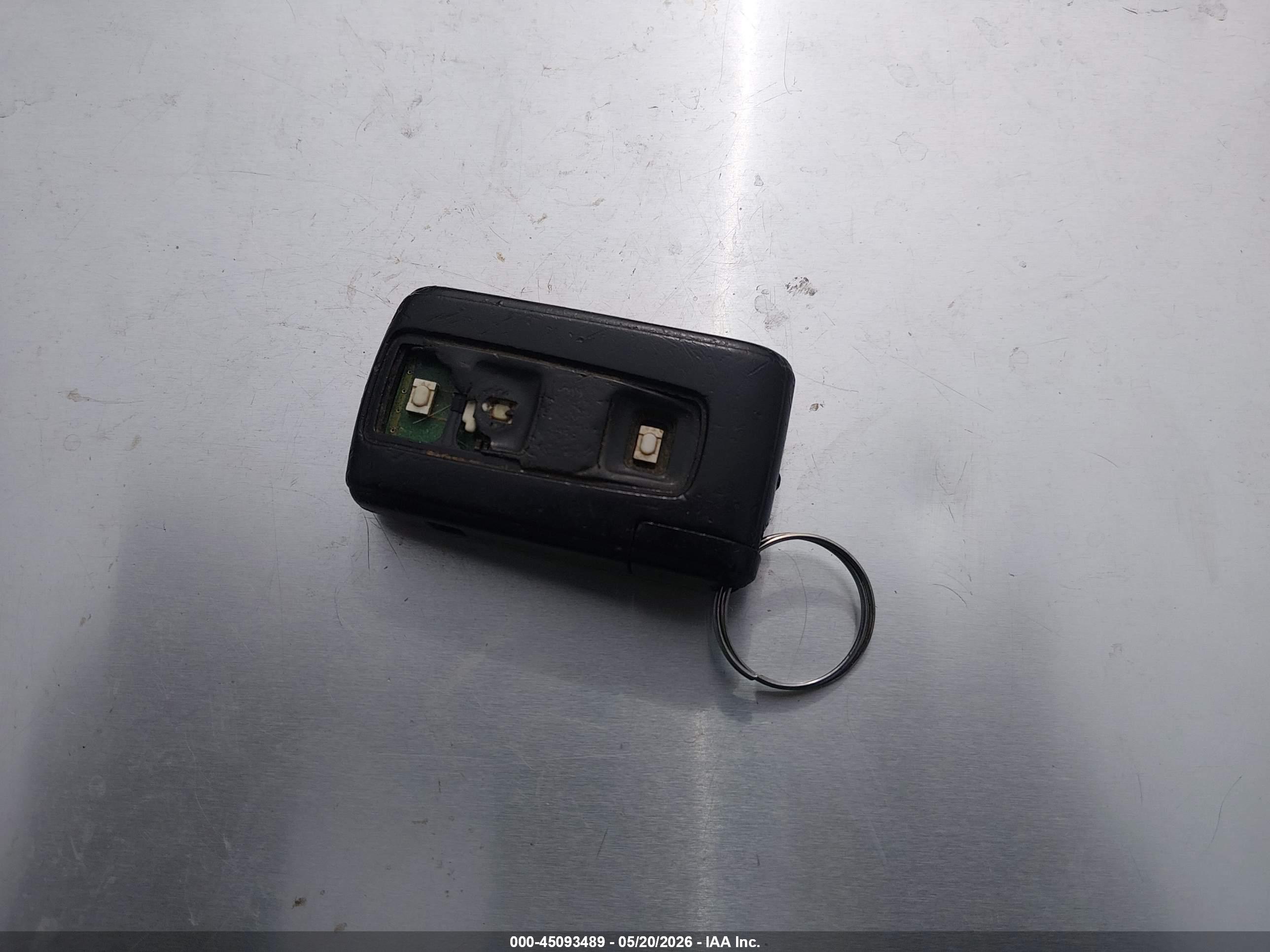 TOYOTA PRIUS image 11