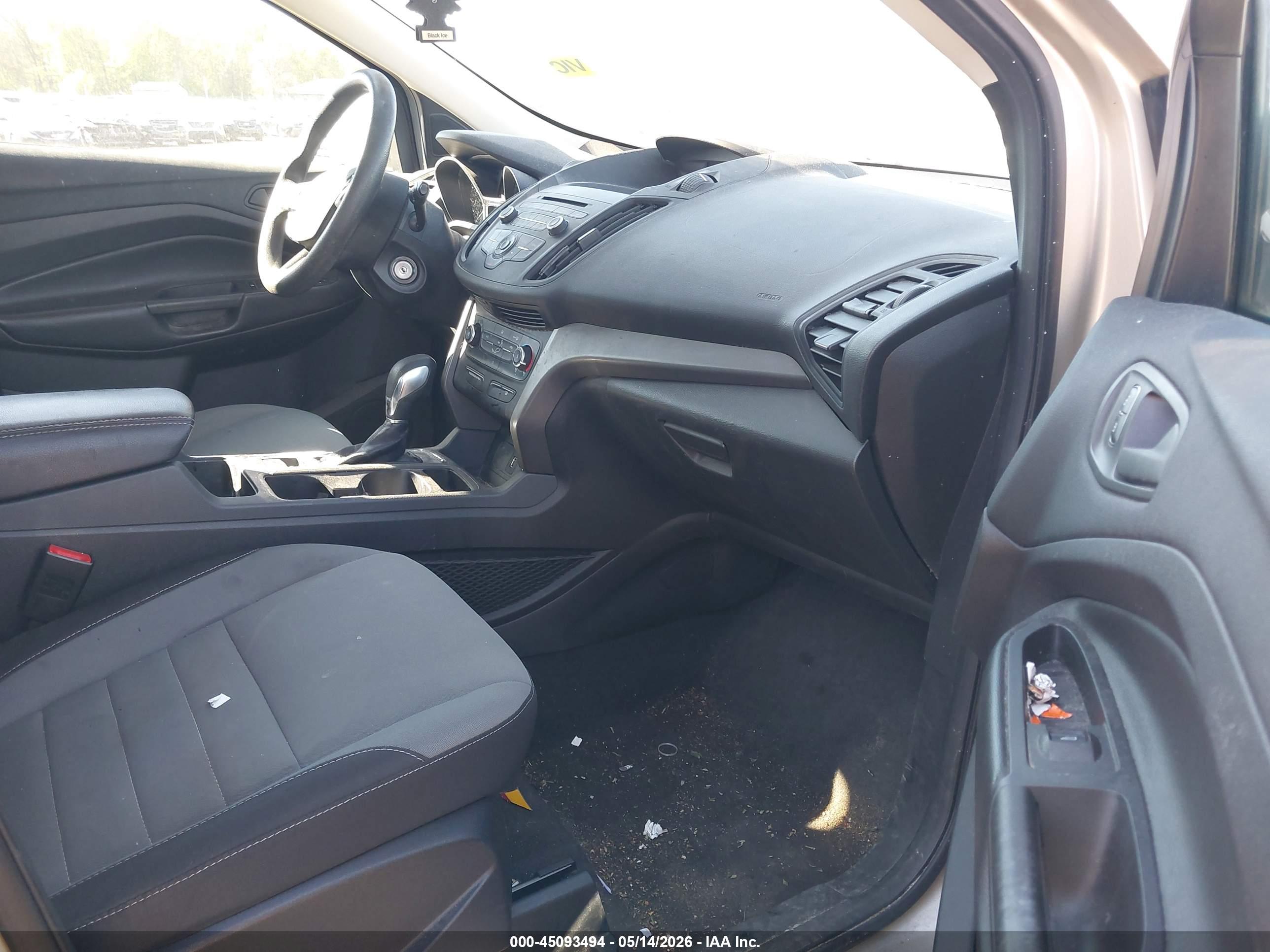 FORD ESCAPE image 5