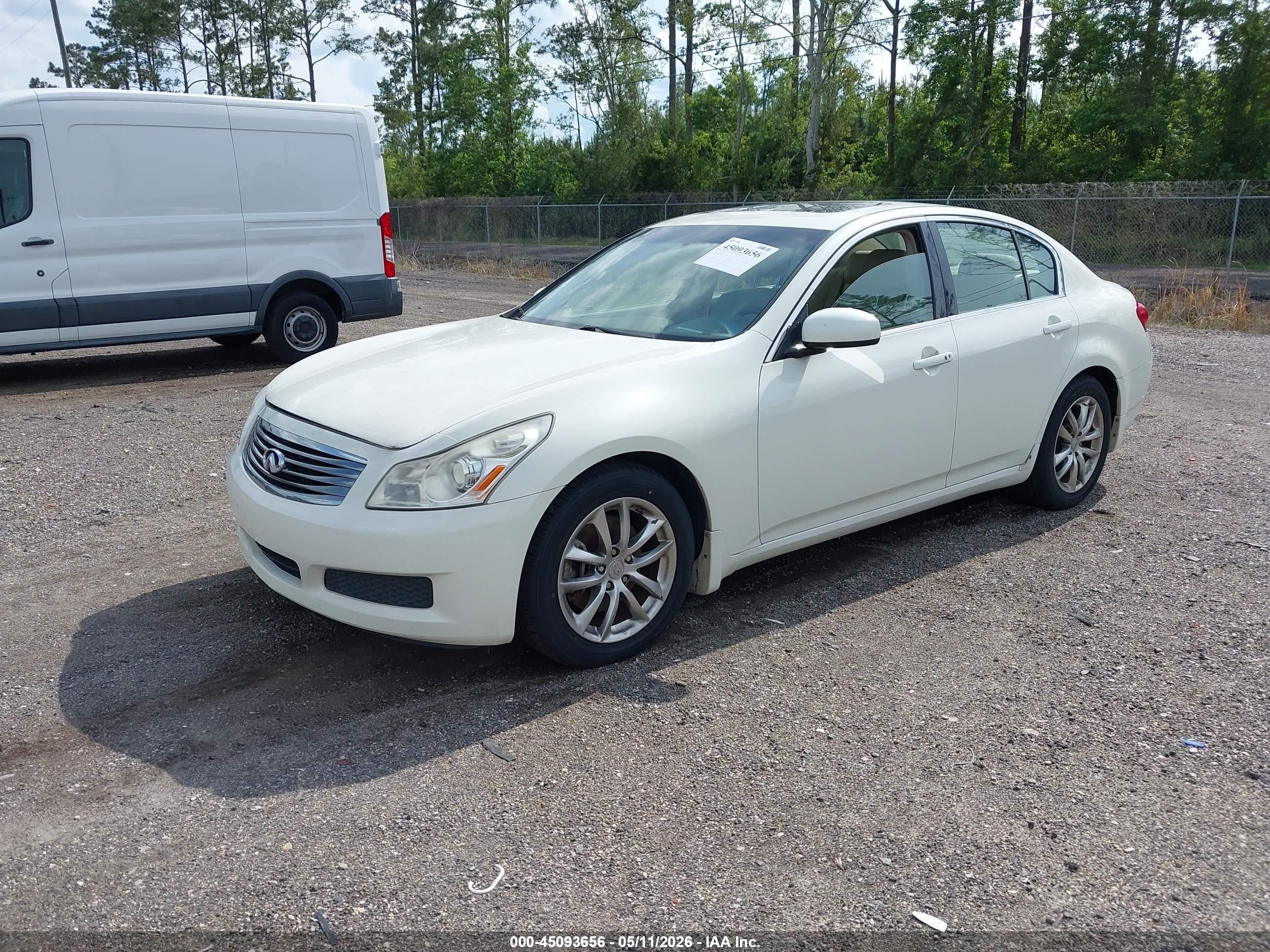 INFINITI G35 image 2