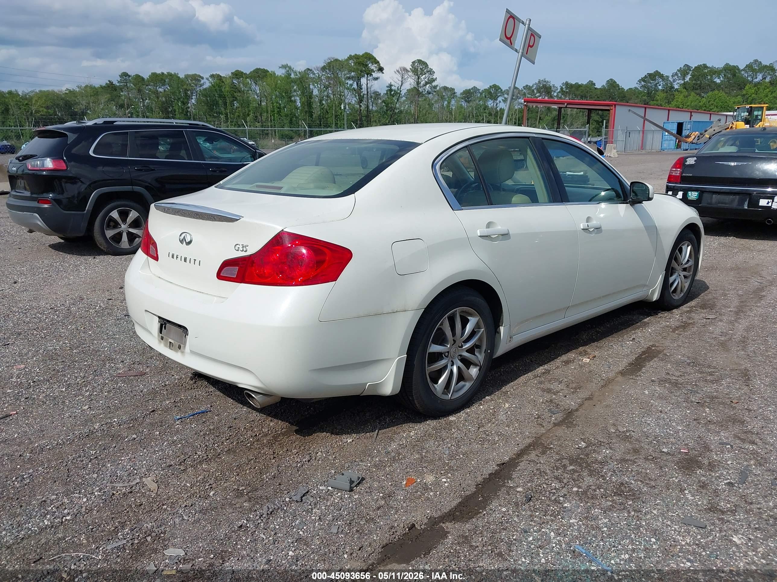 INFINITI G35 image 4
