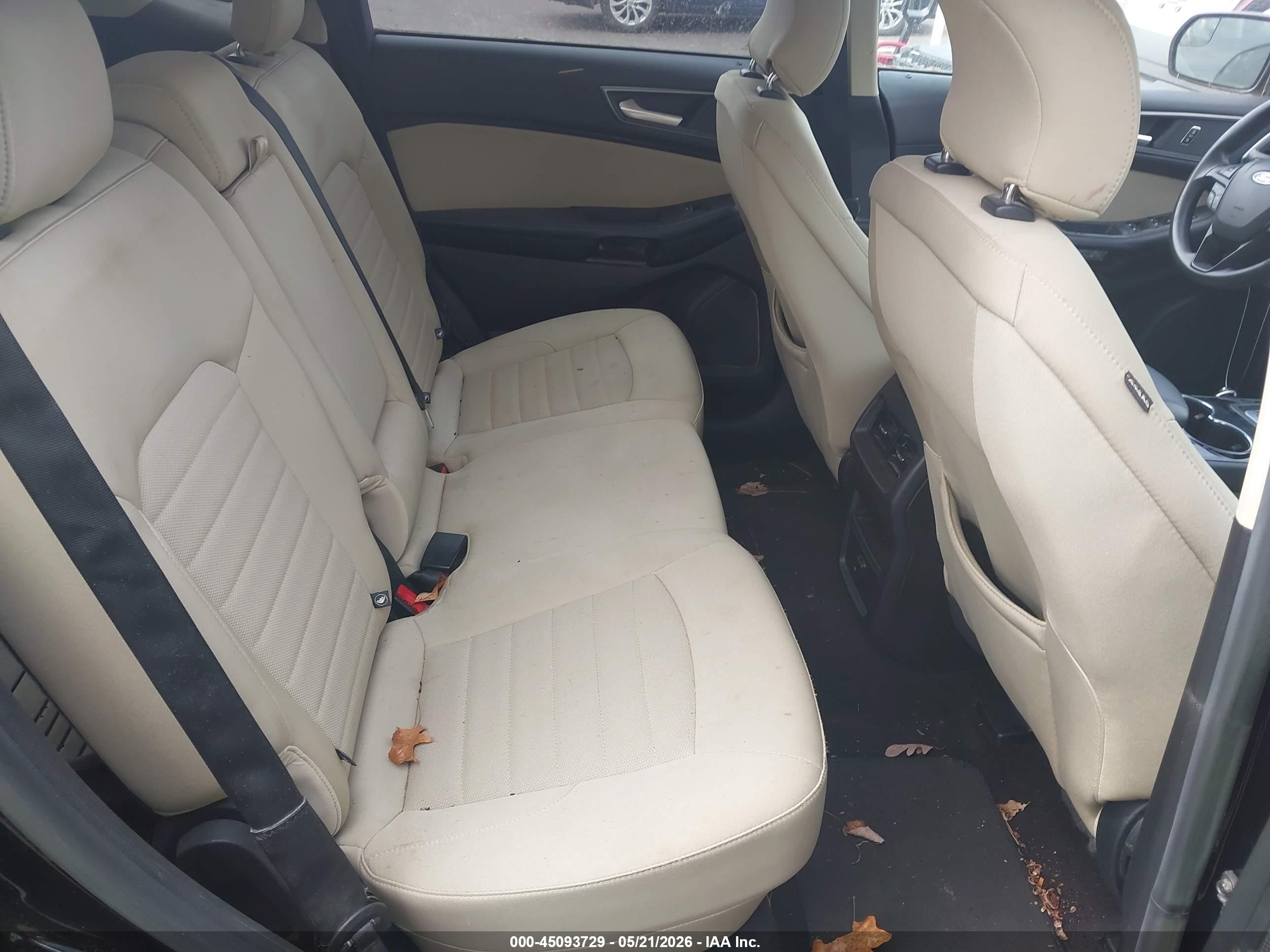 FORD EDGE image 8