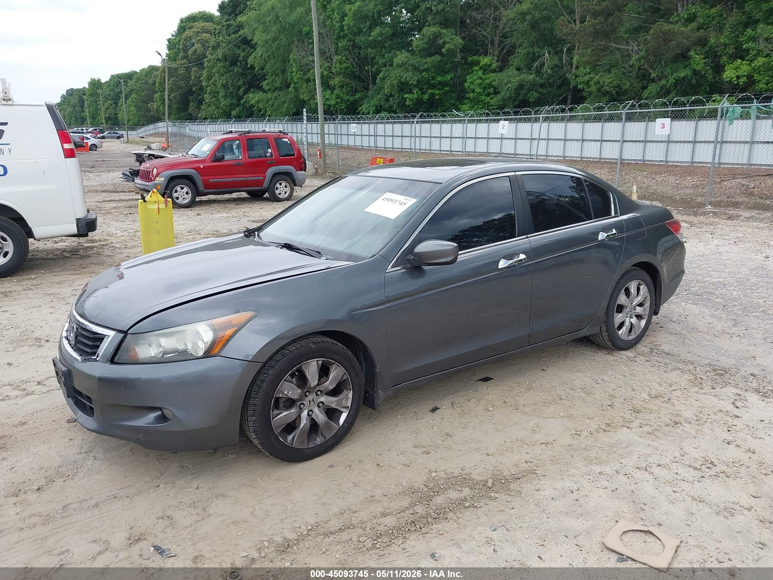 HONDA ACCORD image 2