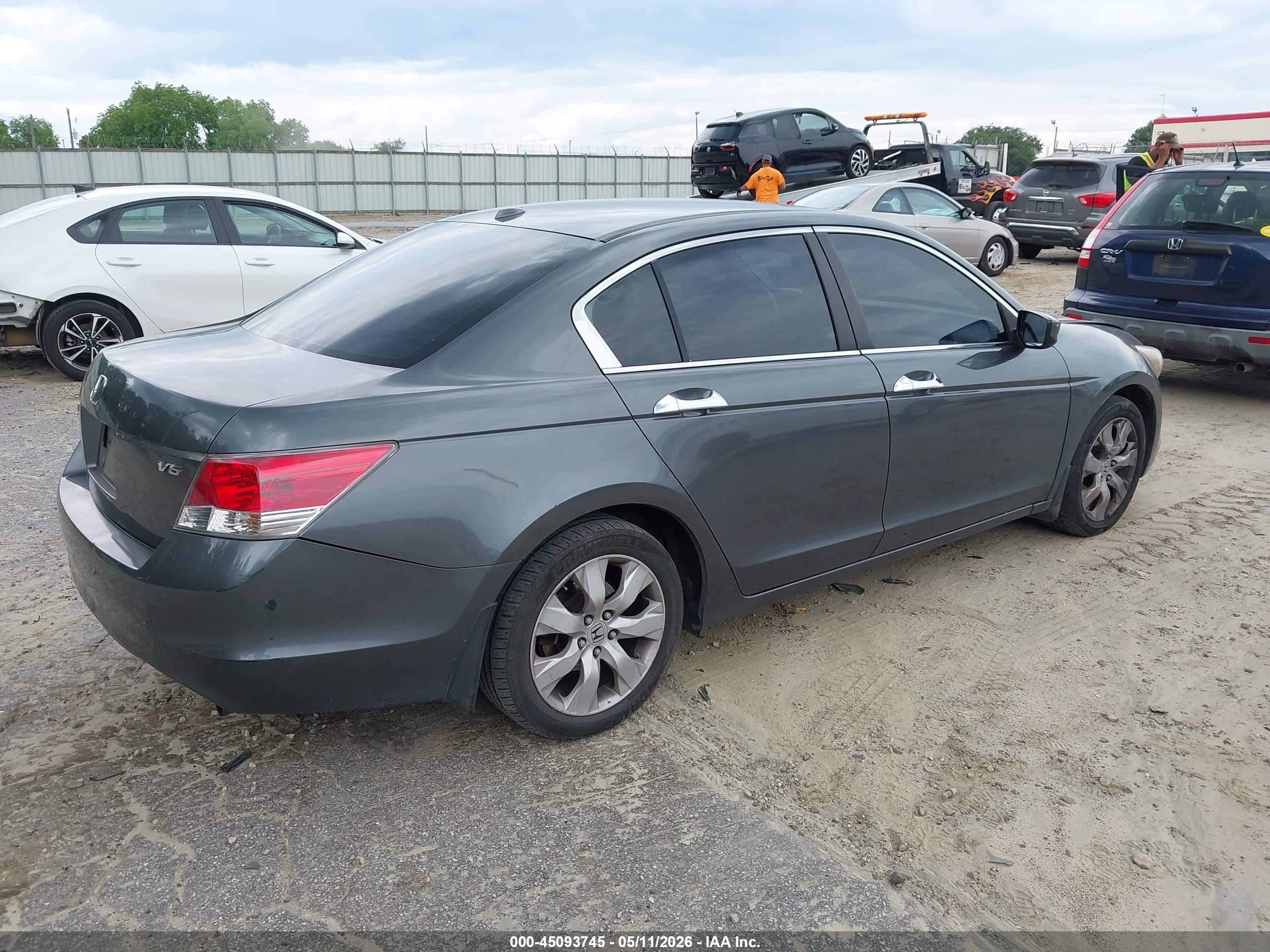 HONDA ACCORD image 4