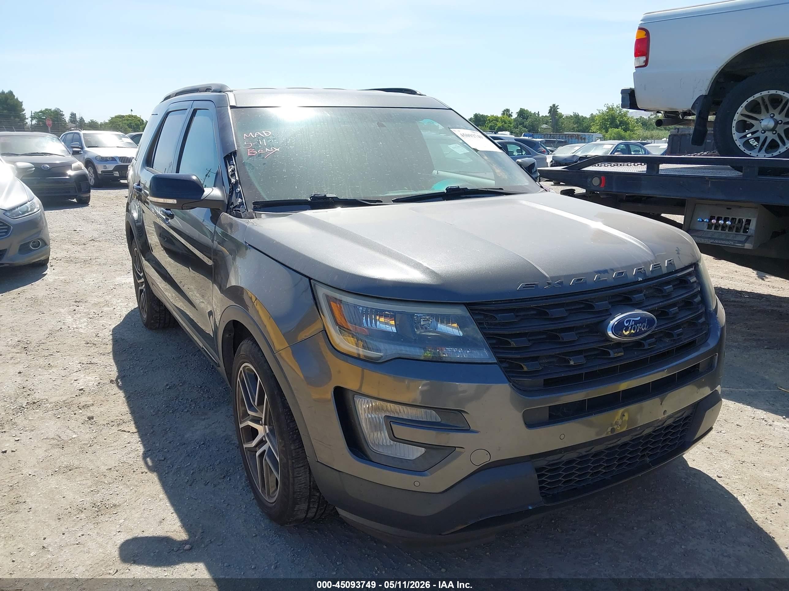 FORD EXPLORER image 6