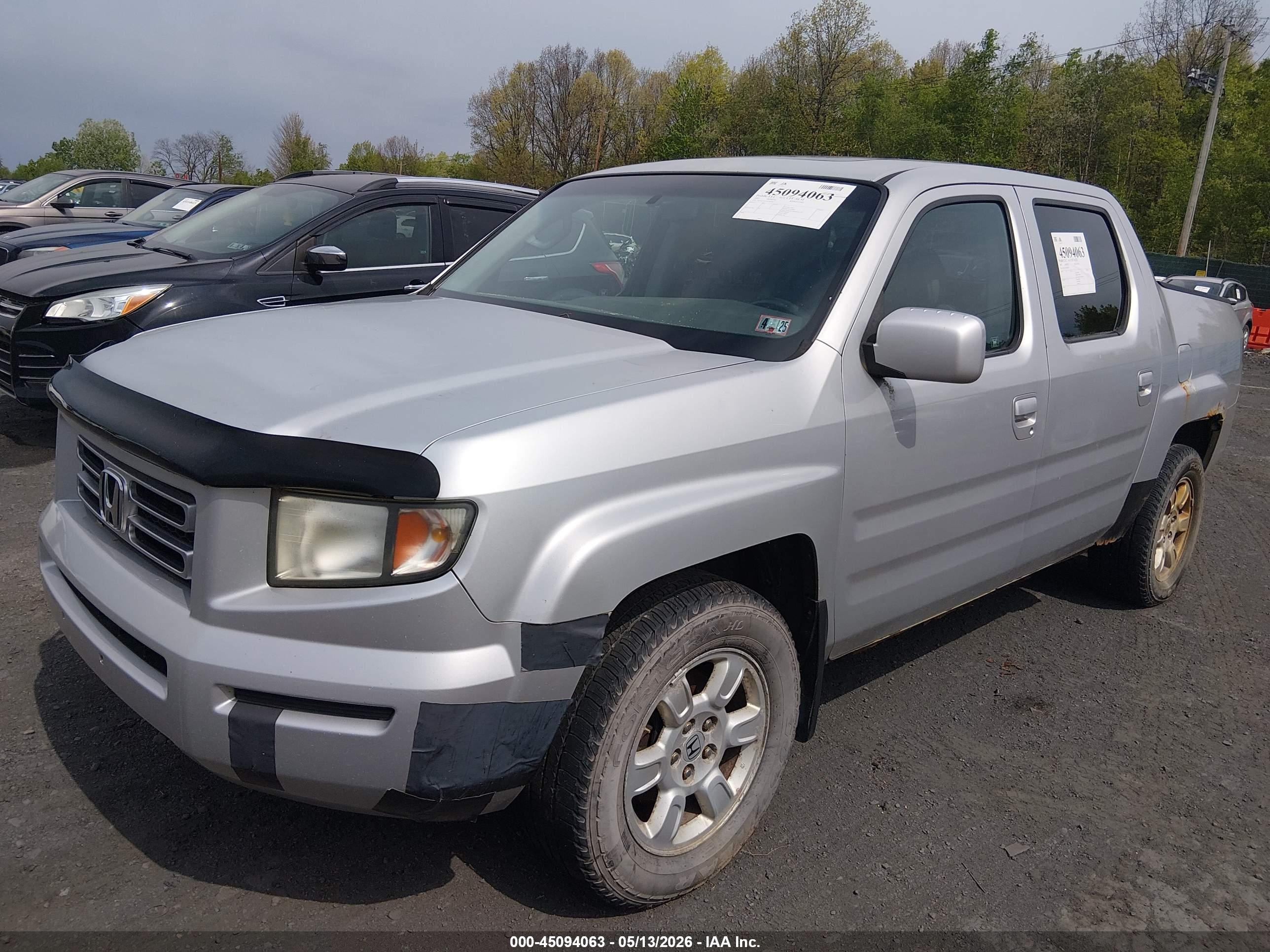 HONDA RIDGELINE image 2